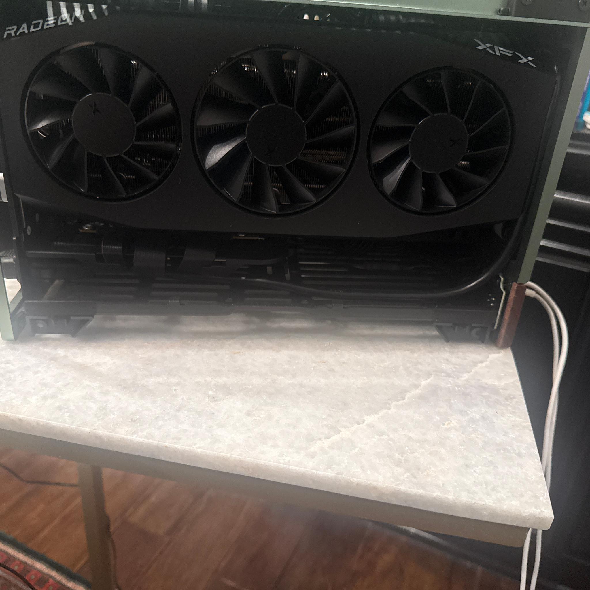 Radeon RX 9060 XT 16GB Custom Gaming PC - Ryzen 5 7600X
