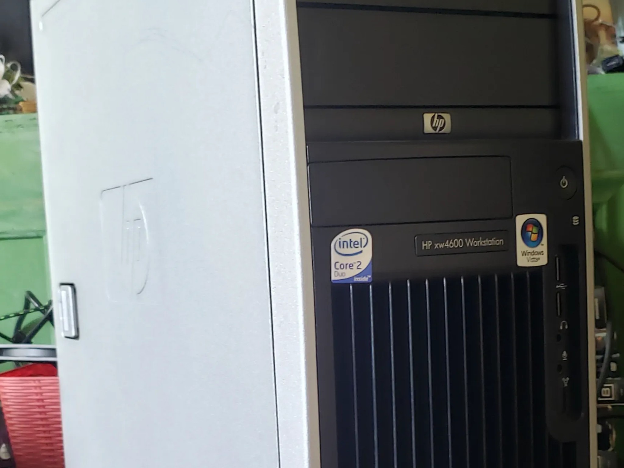 Retro Sleeper PC Case | 2008 HP XW4600 Full Tower