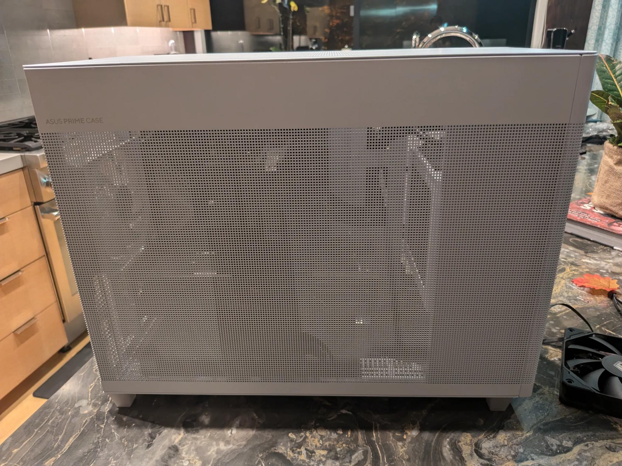 ASUS Prime Gaming PC - Ryzen 5 7500F, AMD Radeon RX 7600XT, 32 GB DDR5, 2 TB