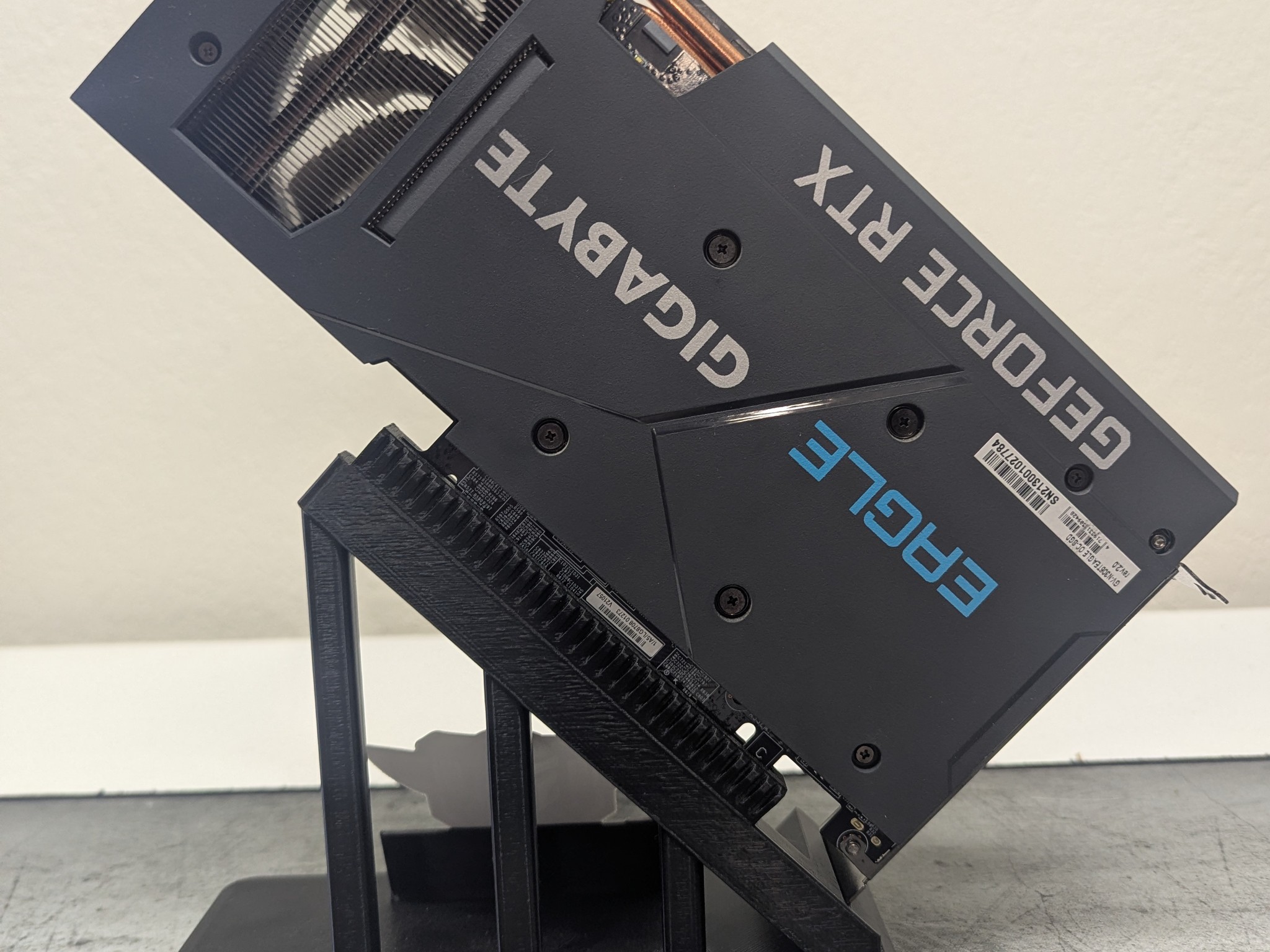 🛩️ RTX 3060 Ti 8GB | Gigabyte EAGLE GeForce RTX 3060 Ti Rev 2.0