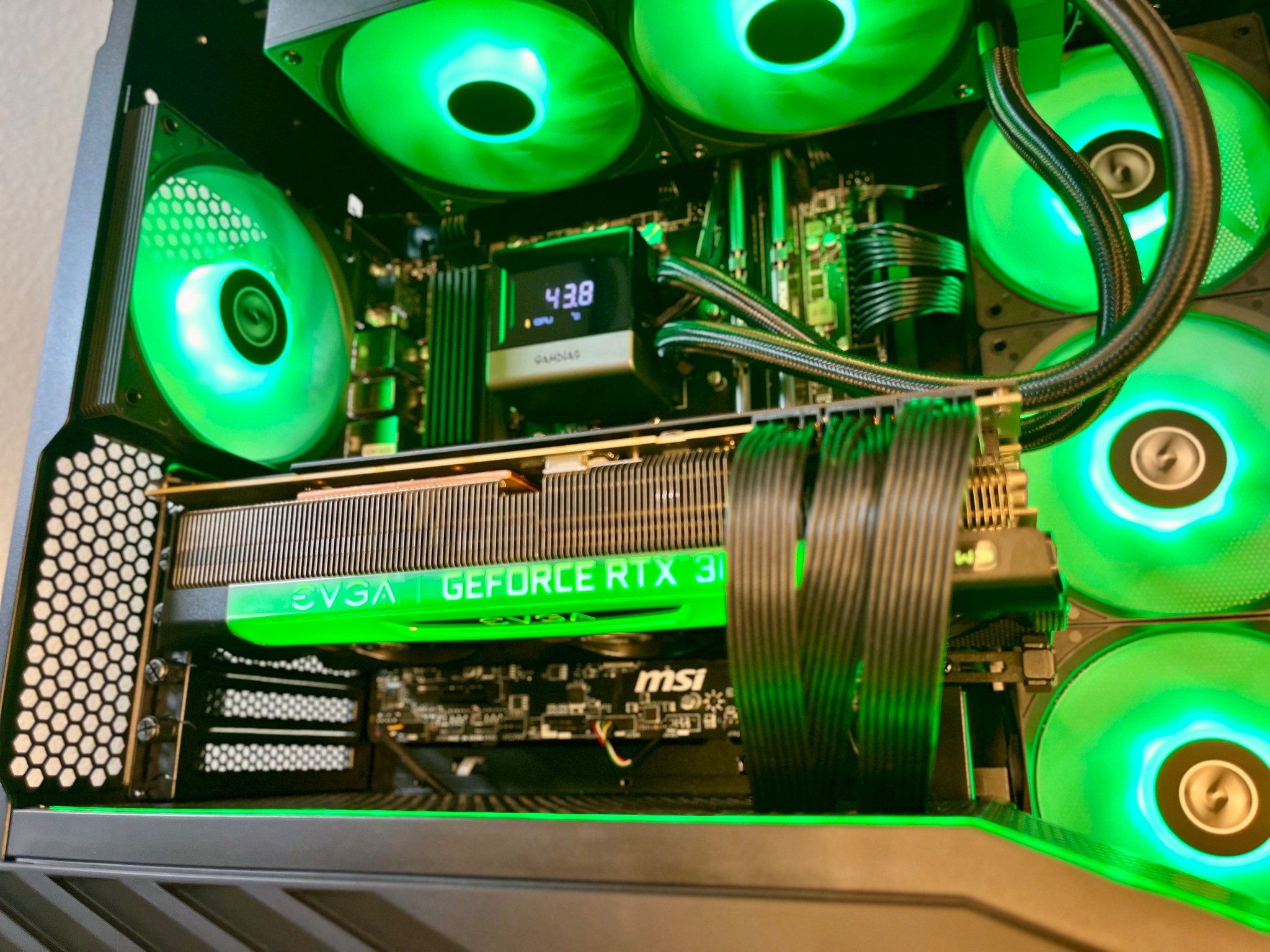 Stunning Gaming PC! RTX 3080| Ryzen 7 5800x| 32GB DDR4