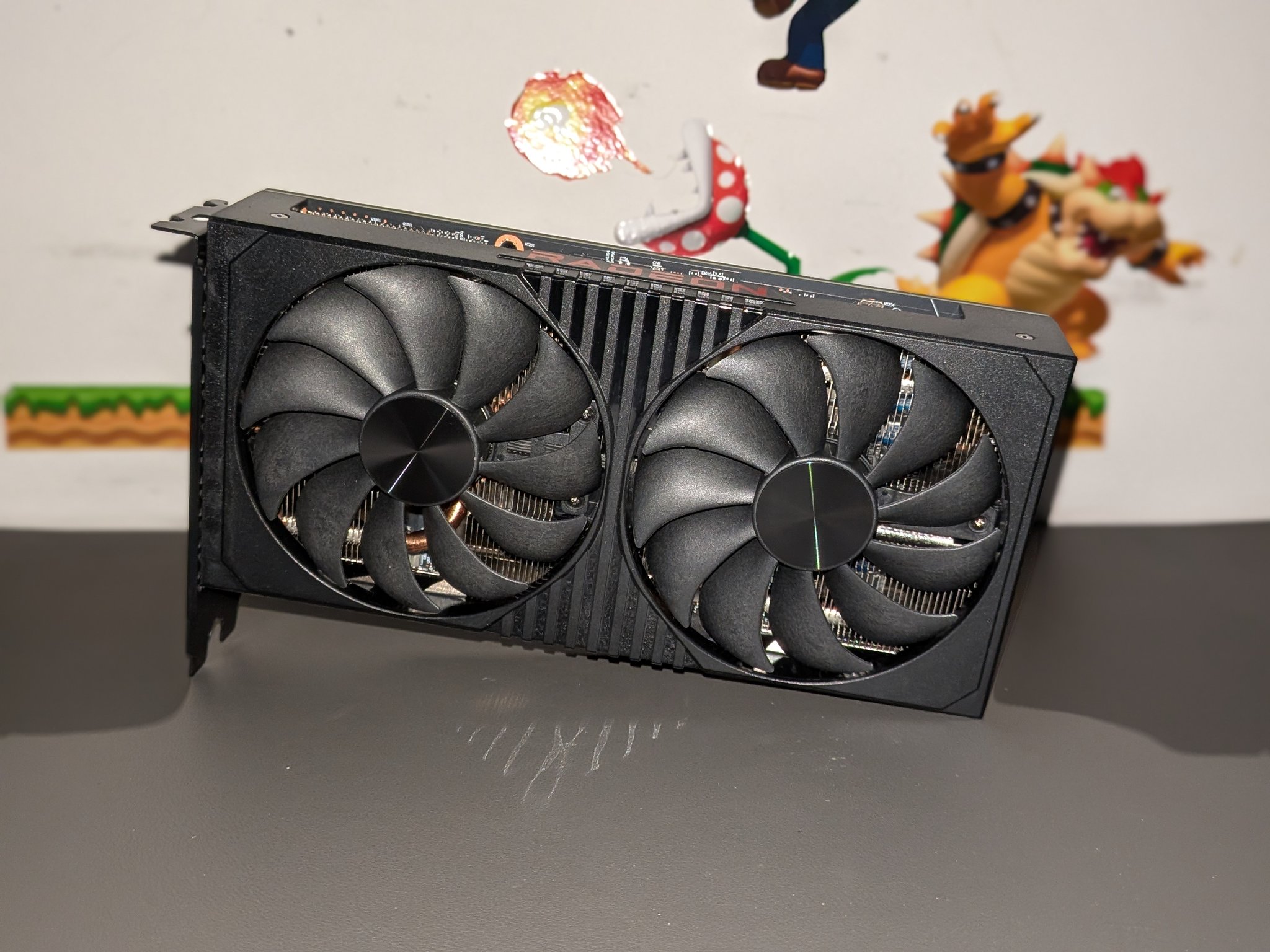 HP OMEN AMD Radeon RX 7600