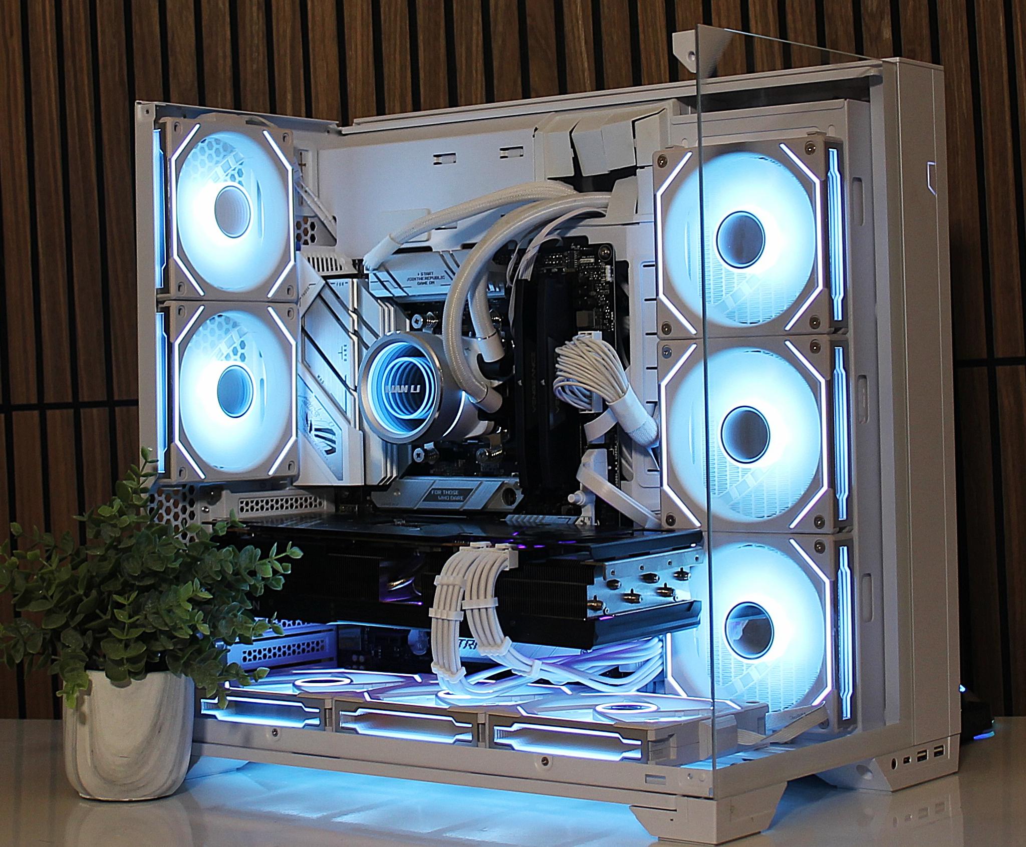 Lian Li | Team RED | | 7800X3D | RX 7900XTX 24Gb | 32GB DDR5 |  1TB |850W GOLD | Win11 | WIFI / BT