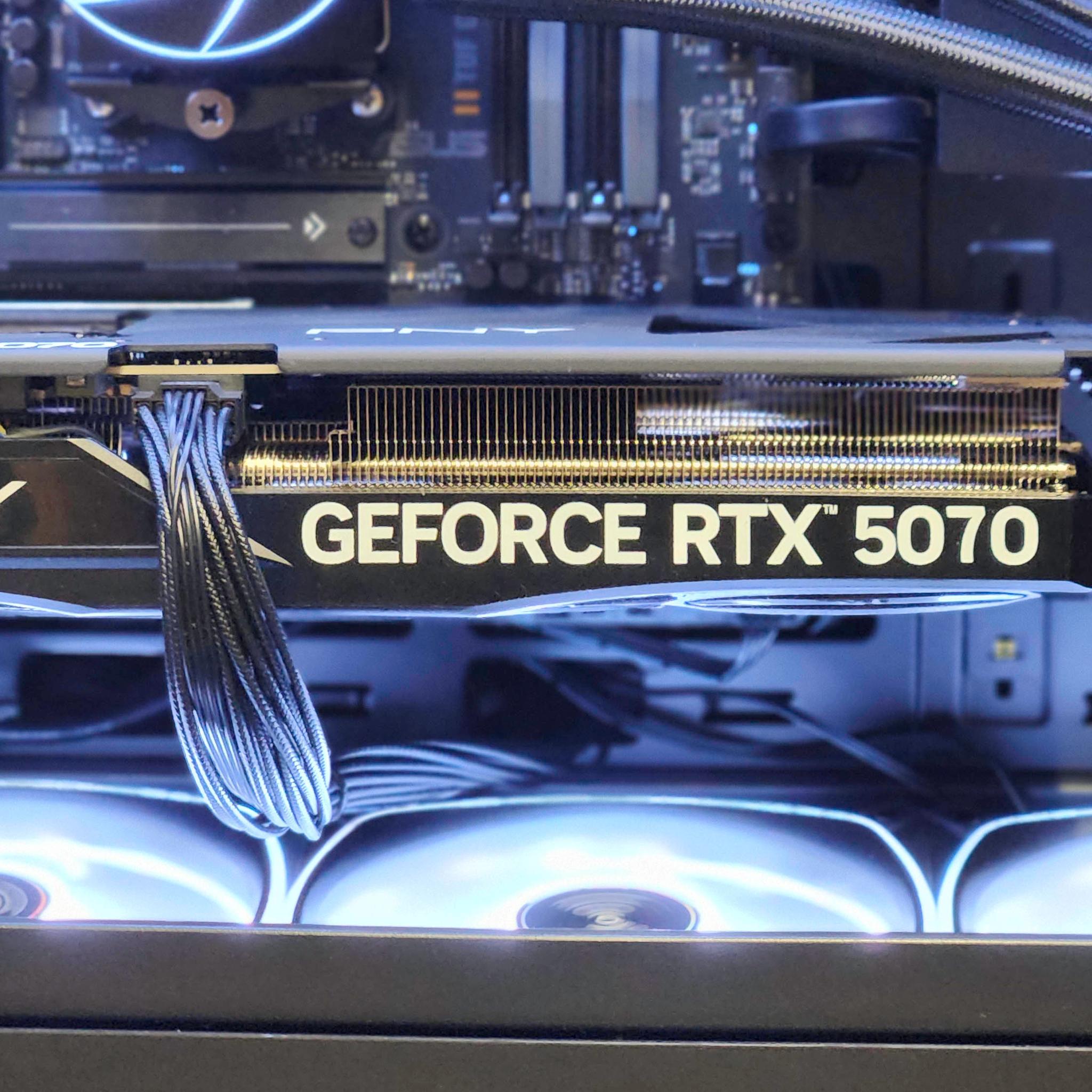 RTX 5070 | Ryzen 7 9800X3D | 1TB SSD | 32GB DDR5 | Gaming PC