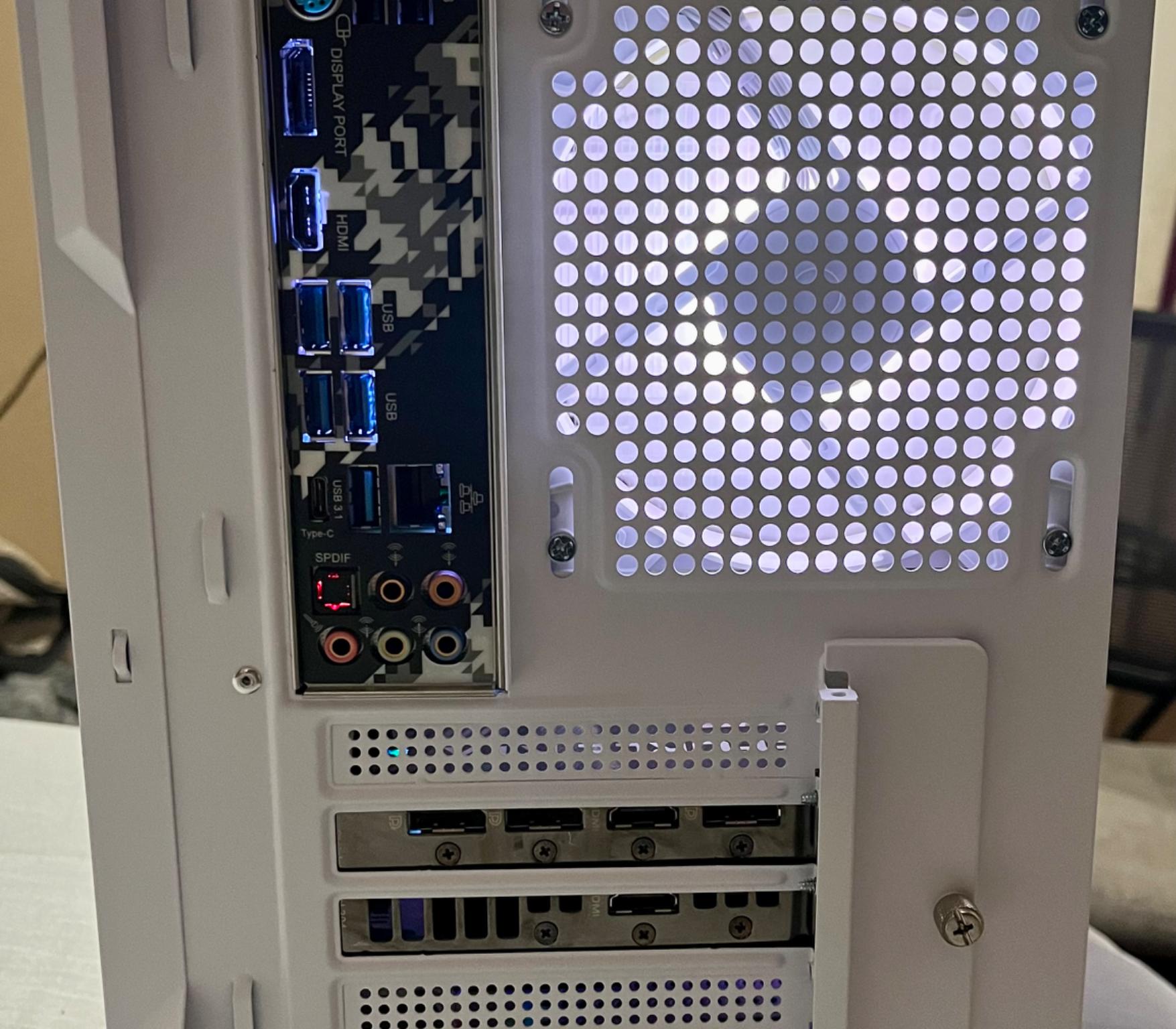 High End Gaming PC |RTX 3070 // Ryzen 5500 // 1TB NVME SSD|