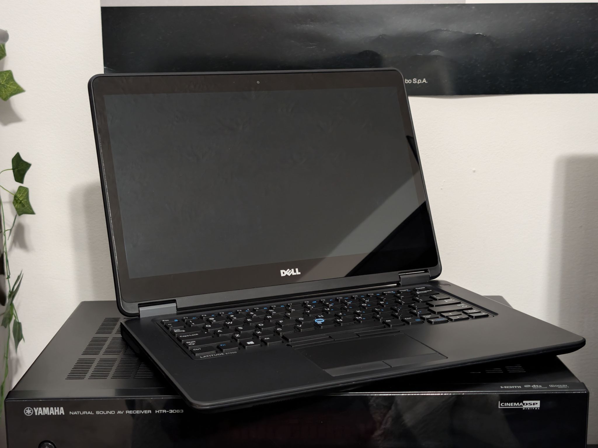 Dell Latitude 14" Touchscreen Laptop | Core i7, 8GB, 240GB SSD | Excellent batt