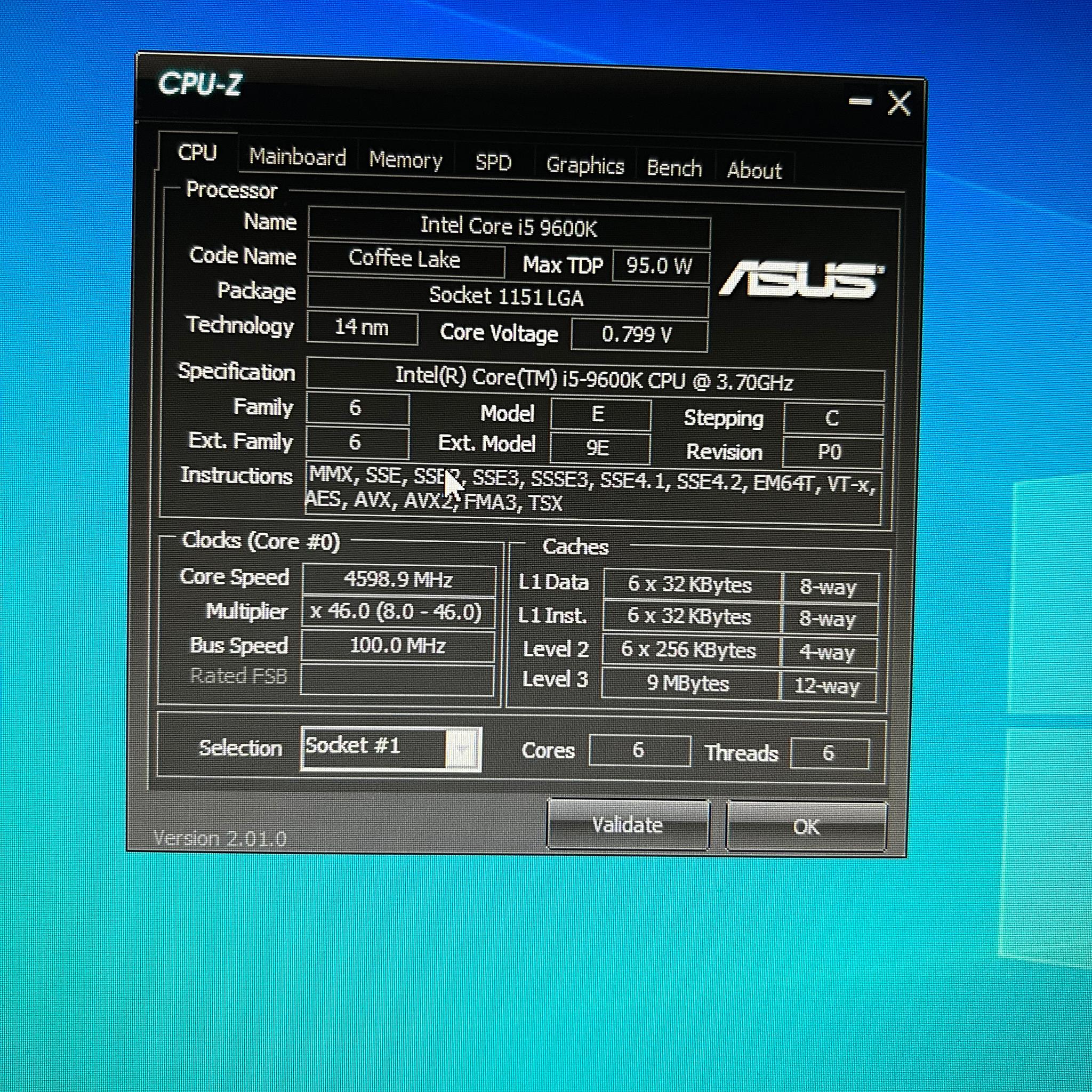 Red Liner (GTX 1070 + I5 9600KF)