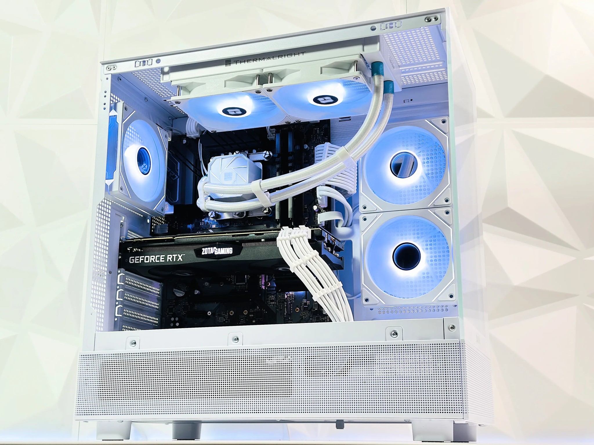 ⛄🌨️Liquid Cooled Gaming PC🚀Nvidia RTX 2080 8GB🚀Intel i7 10700 8 core🚀32GB DDR4🚀1TB NVME