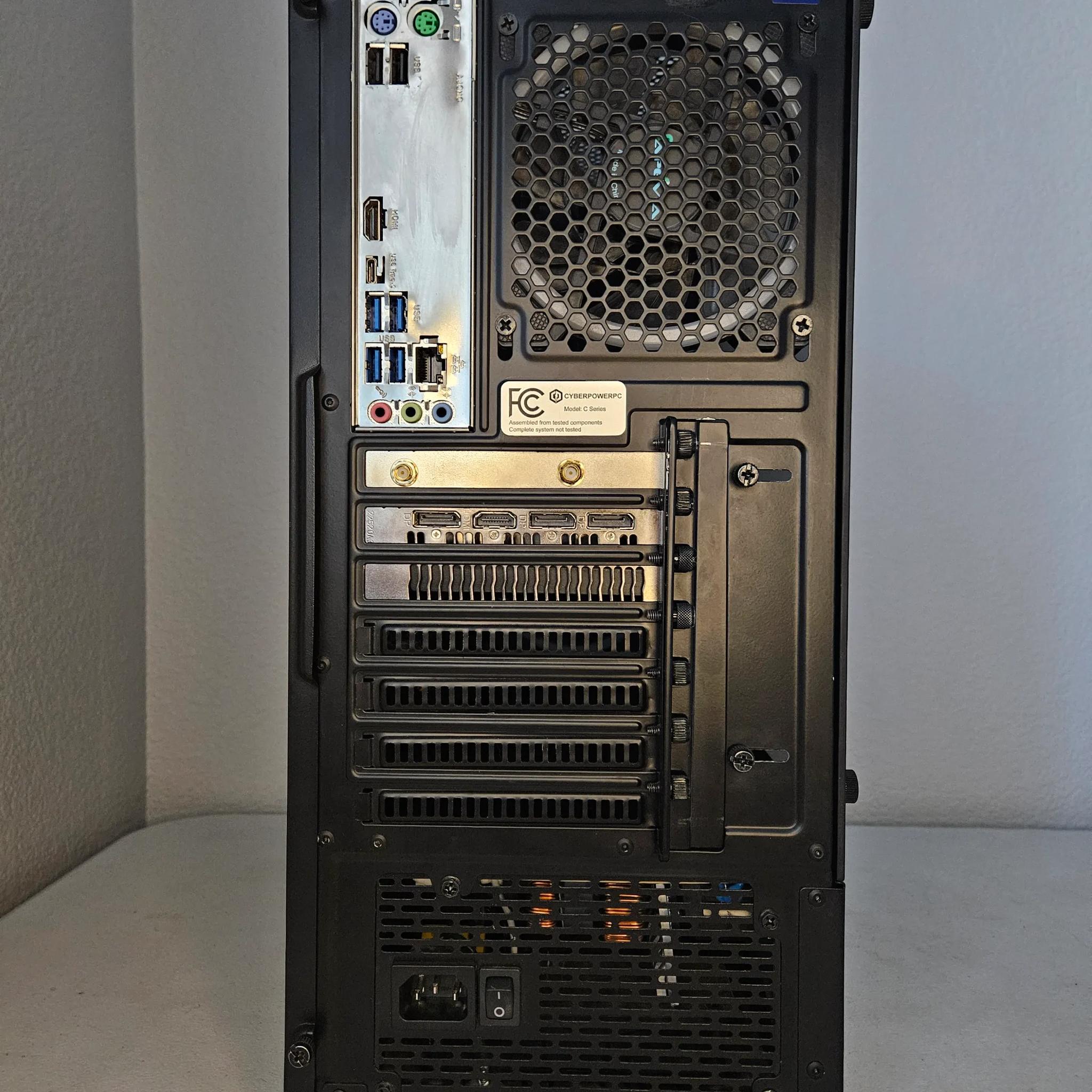 Gaming PC Ryzen 5 3600 RX 5700XT 16GB RAM 512GB SSD WI-FI