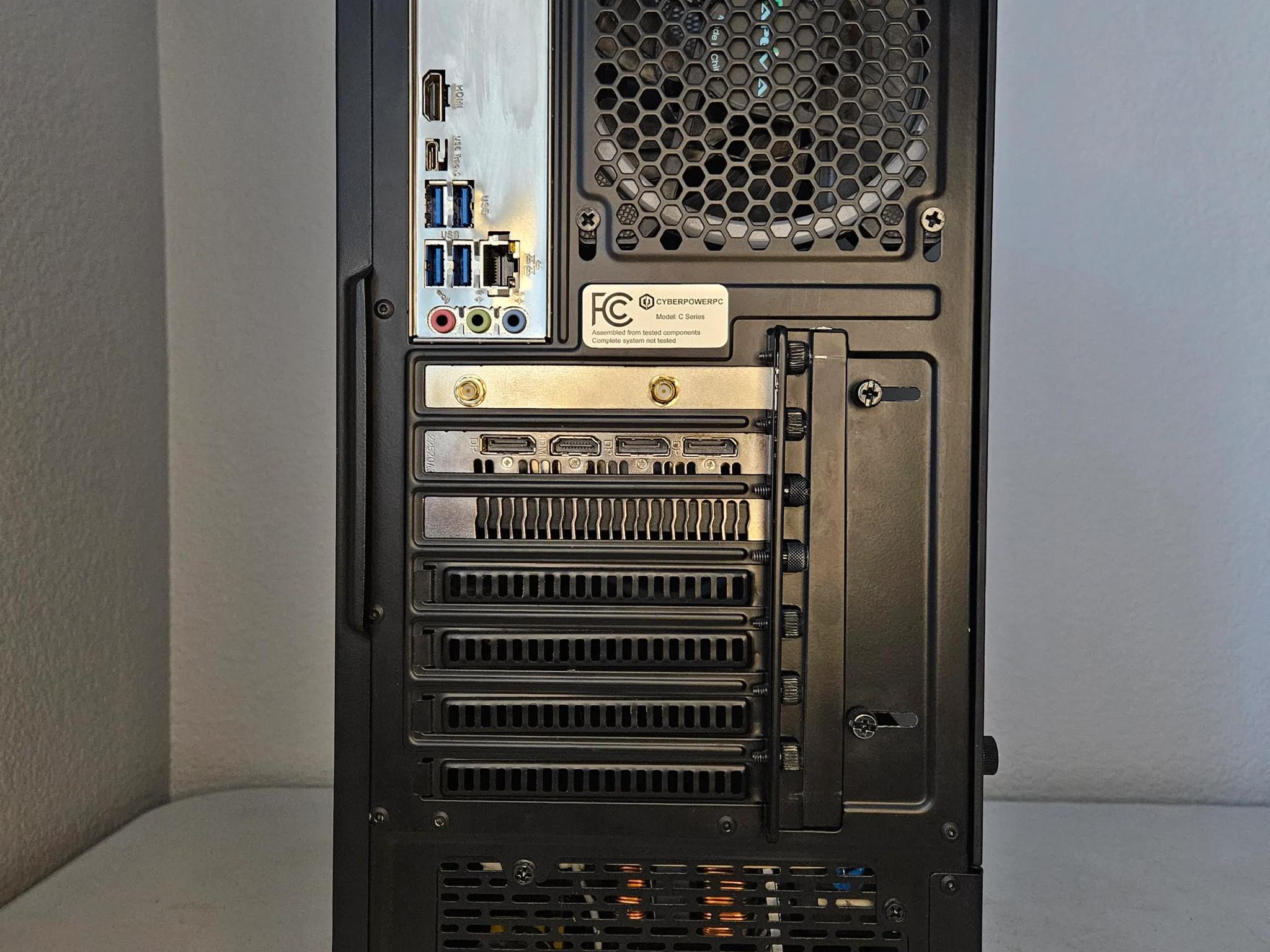 Gaming PC Ryzen 5 3600 RX 5700XT 16GB RAM 512GB SSD WI-FI