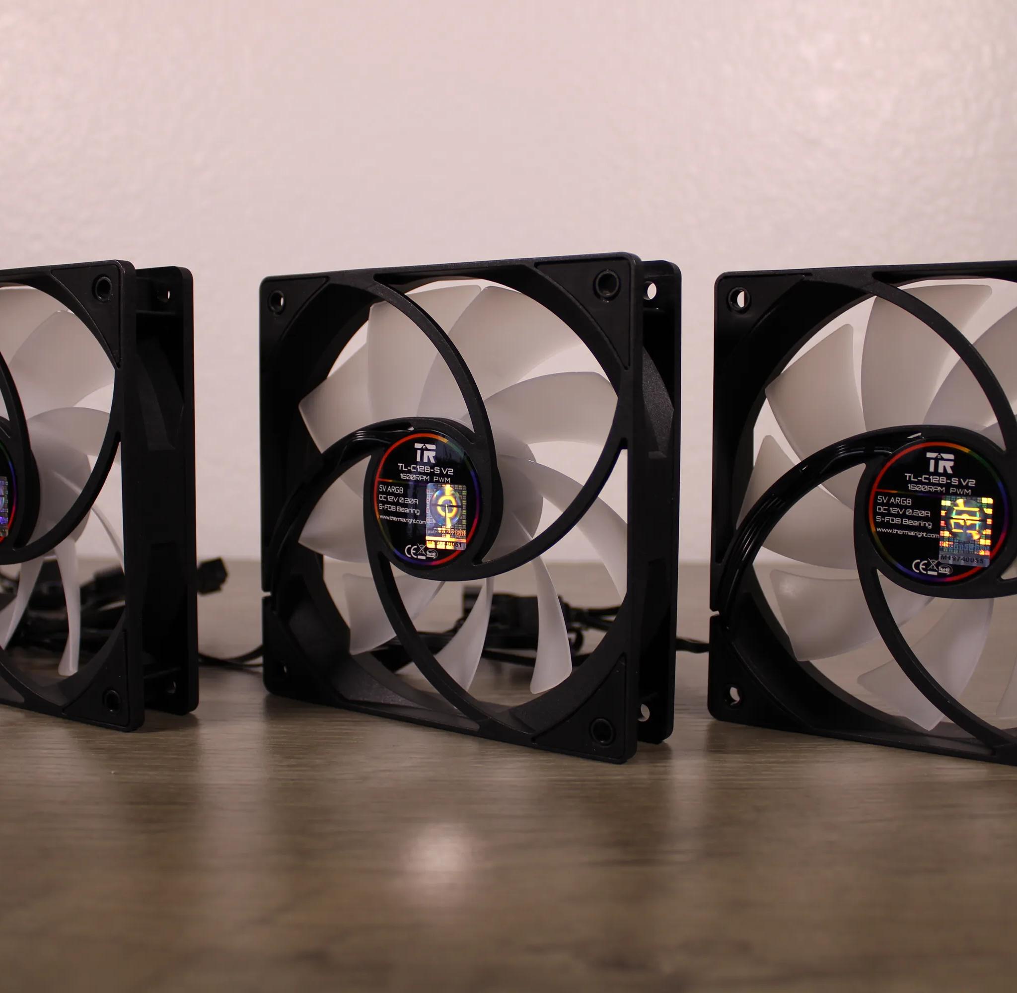 3 Thermaltake 120mm Case Fans| PWM ARGB Fans with S-FDB Bearings | BRAND NEW