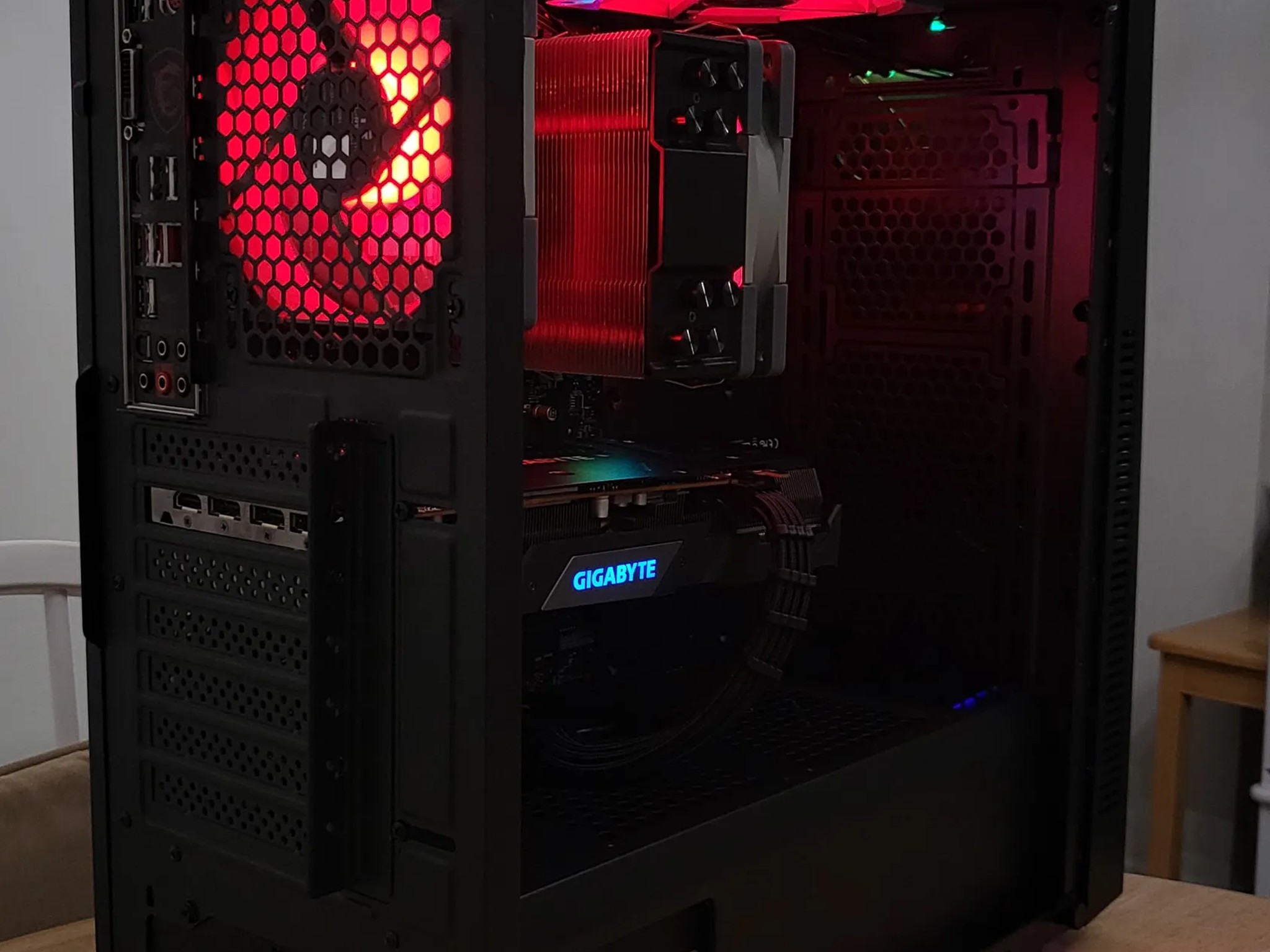 "Black Panther" Ryzen 5 RX 5700, Rog Strix Gaming/Streaming PC