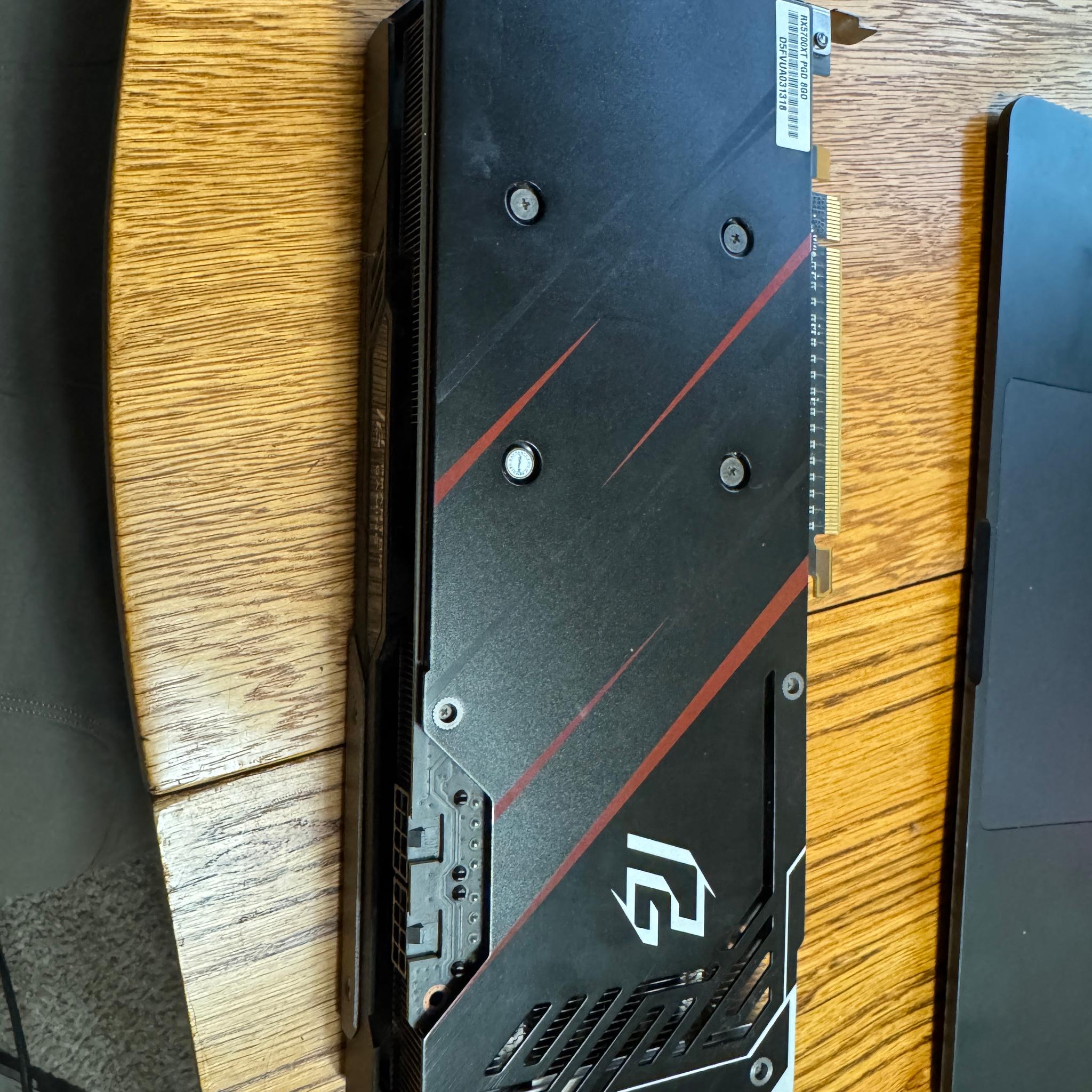 ASRock RX 5700 XT Phantom Gaming D 8G OC