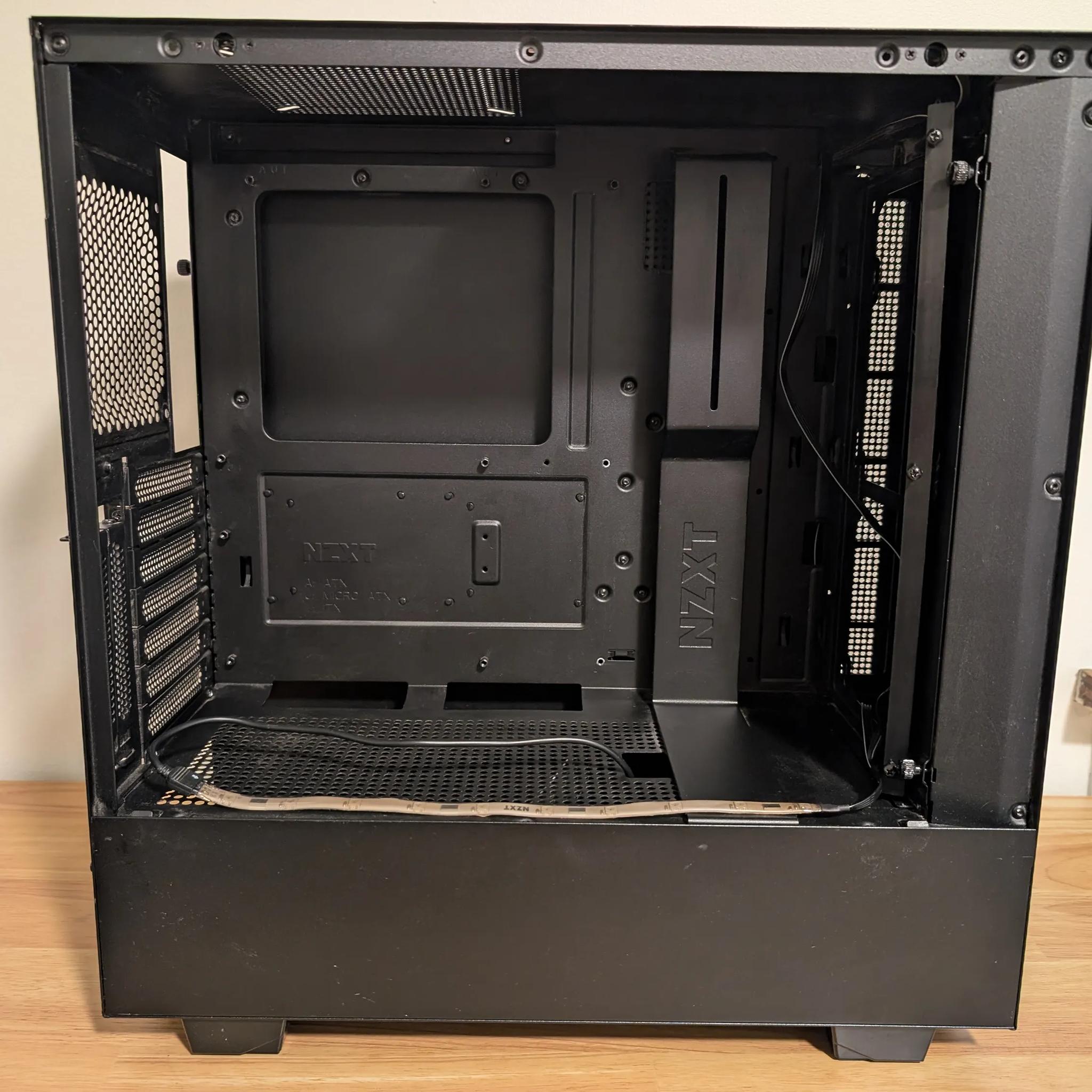 NZXT H500i mid-tower case