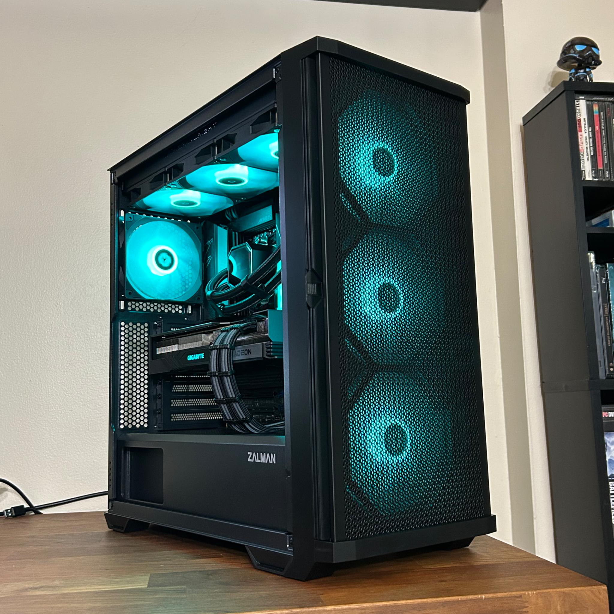 RX 7800XT 16GB | Ryzen 5 9600X | 1TB SSD | 32GB DDR5 6000MT/s | The Wingman RX