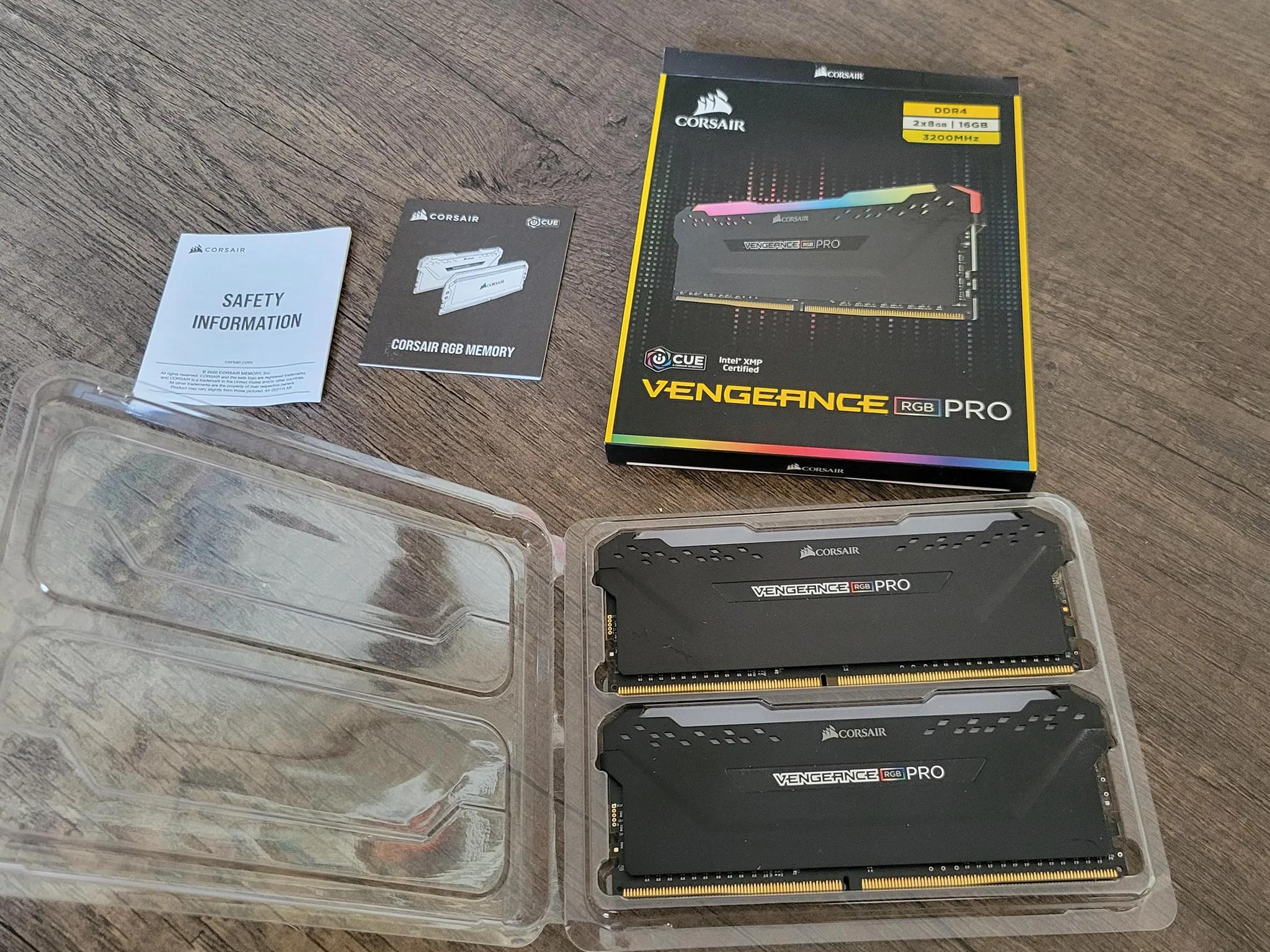 Another Corsair vengeance RGB Pro 16GB (2 x 8GB) DDR4 3200 (PC4 25600) CAS latency 16, PC425600