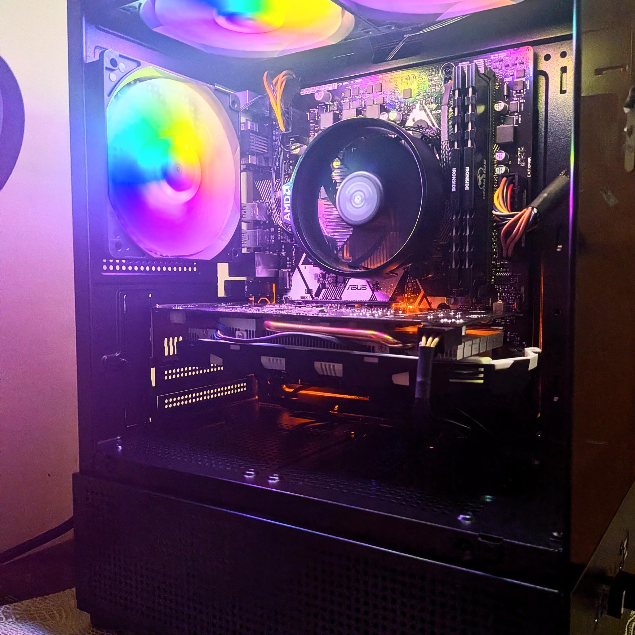 Budget Gaming PC/R7 1700X/GTX 1060 3GB/512GB NVME/16GB DDR4/WIFI & BT