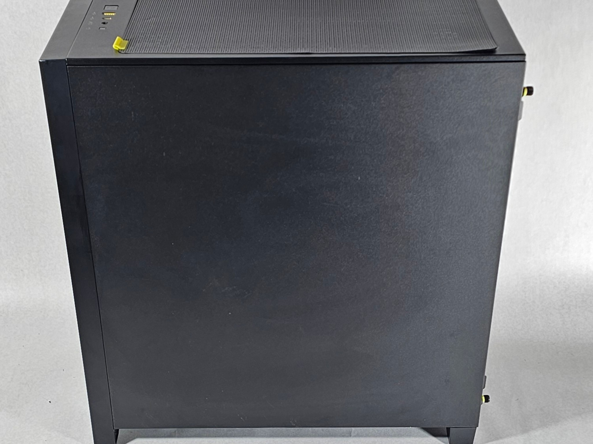 Corsair 4000D PC Case with Tempered Glass and Front Mesh