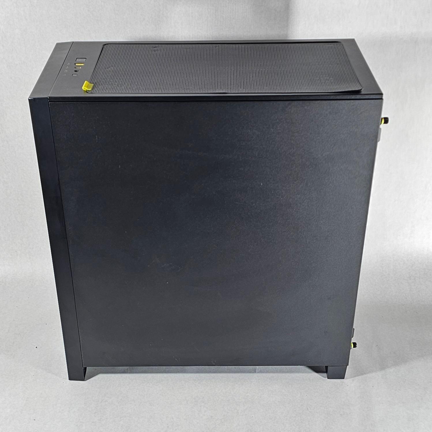 Corsair 4000D PC Case with Tempered Glass and Front Mesh