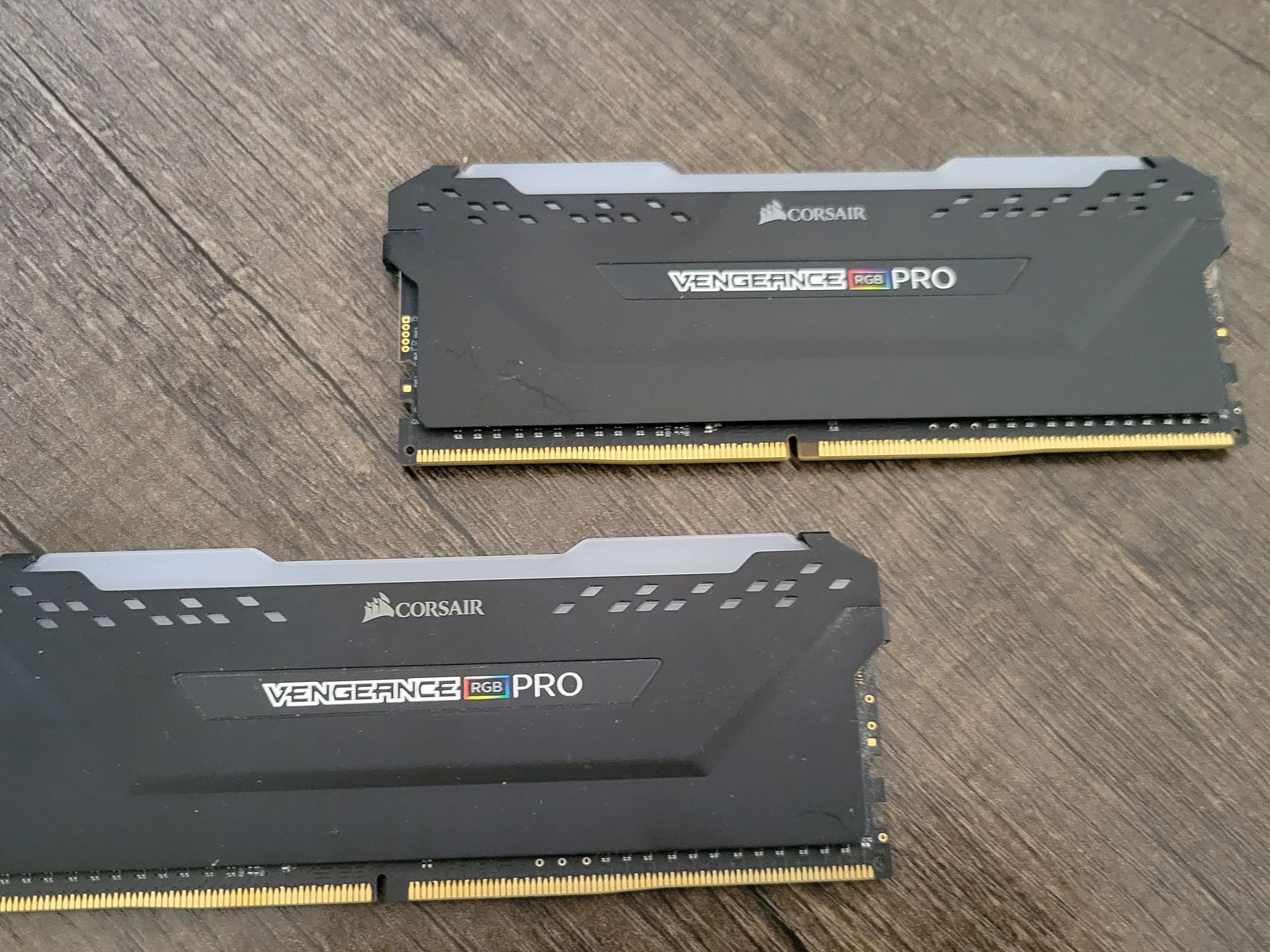 Another Corsair vengeance RGB Pro 16GB (2 x 8GB) DDR4 3200 (PC4 25600) CAS latency 16, PC425600