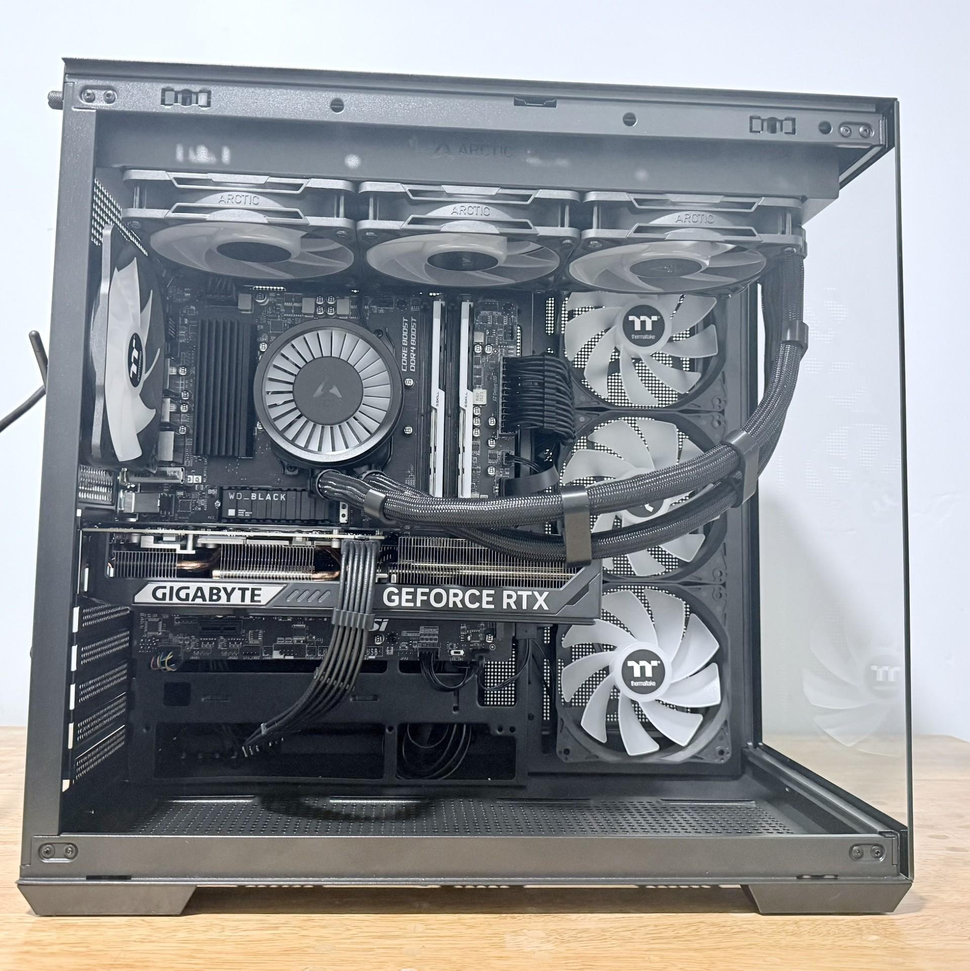 Thermaltake 380 GeForce RTX 5070 OC 12GB