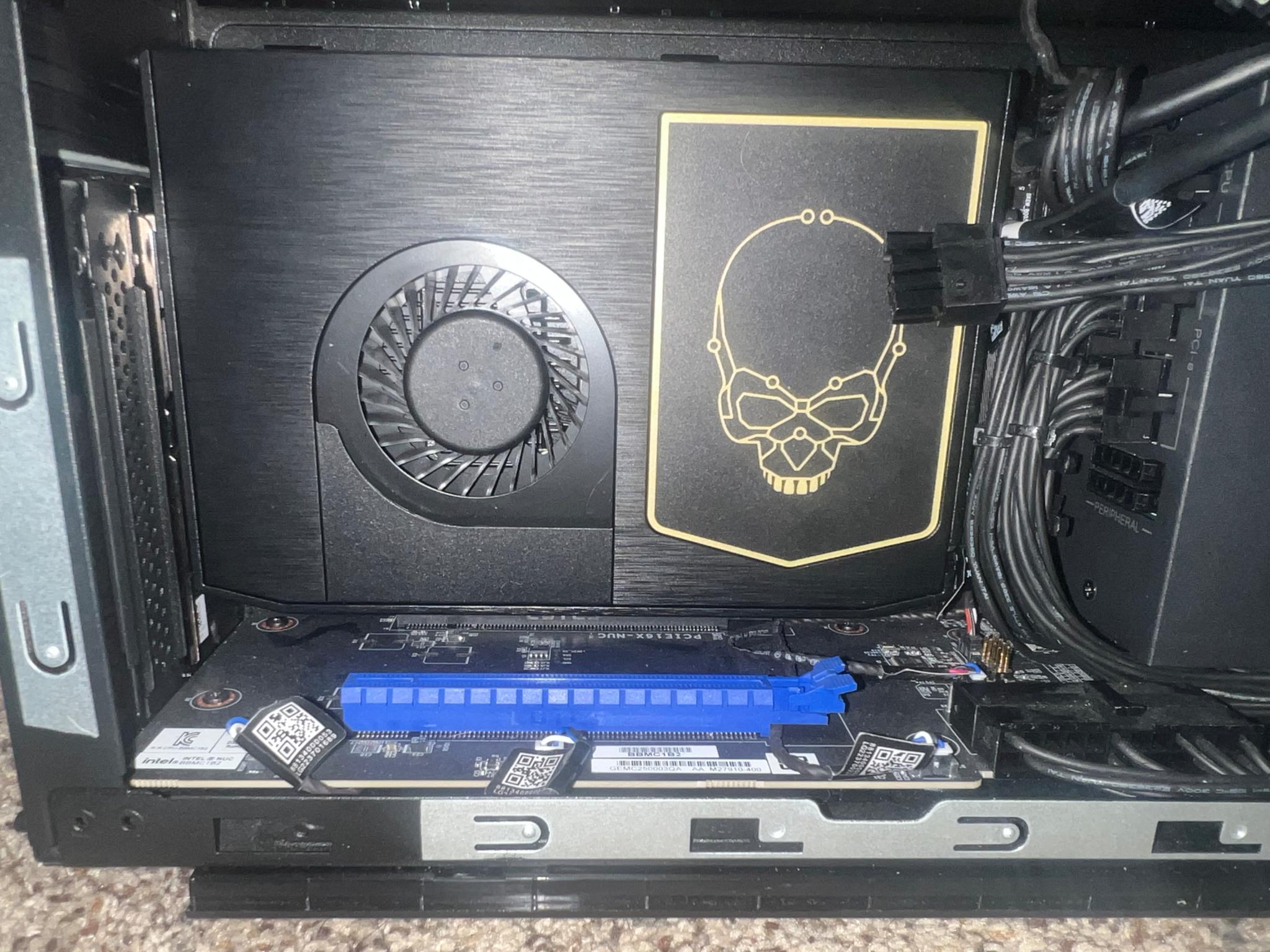 Intel nuc 12 extreme i7