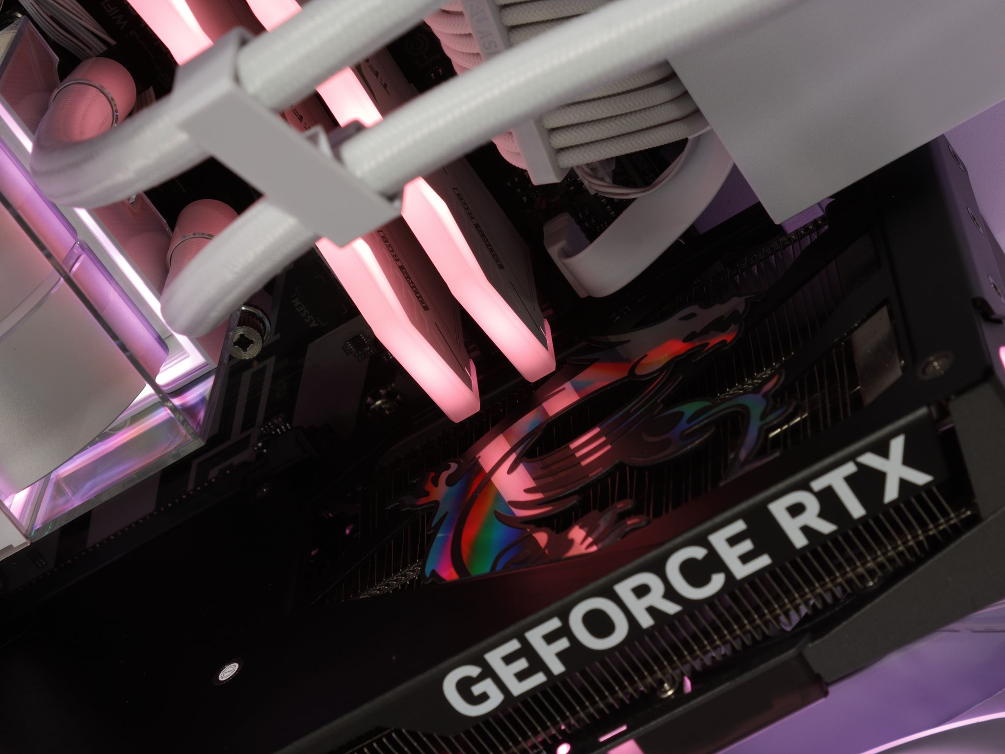 Snowbank - AM5 Gaming PC