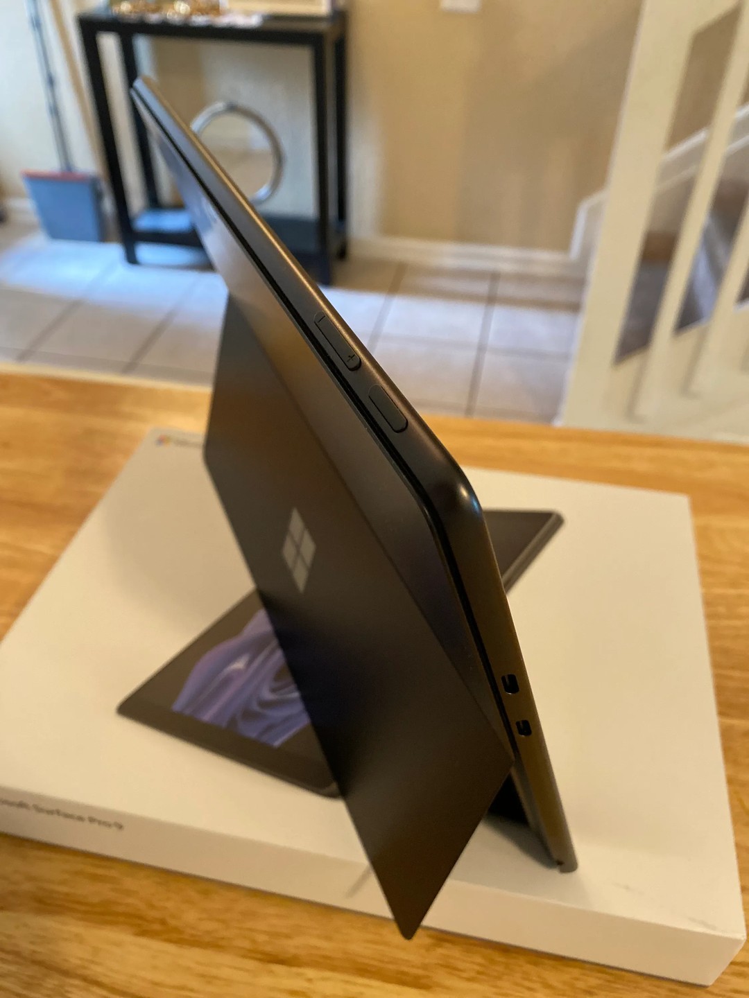 Microsoft Surface PRO 9 Model 2038 / Wi-Fi 6E connectivity