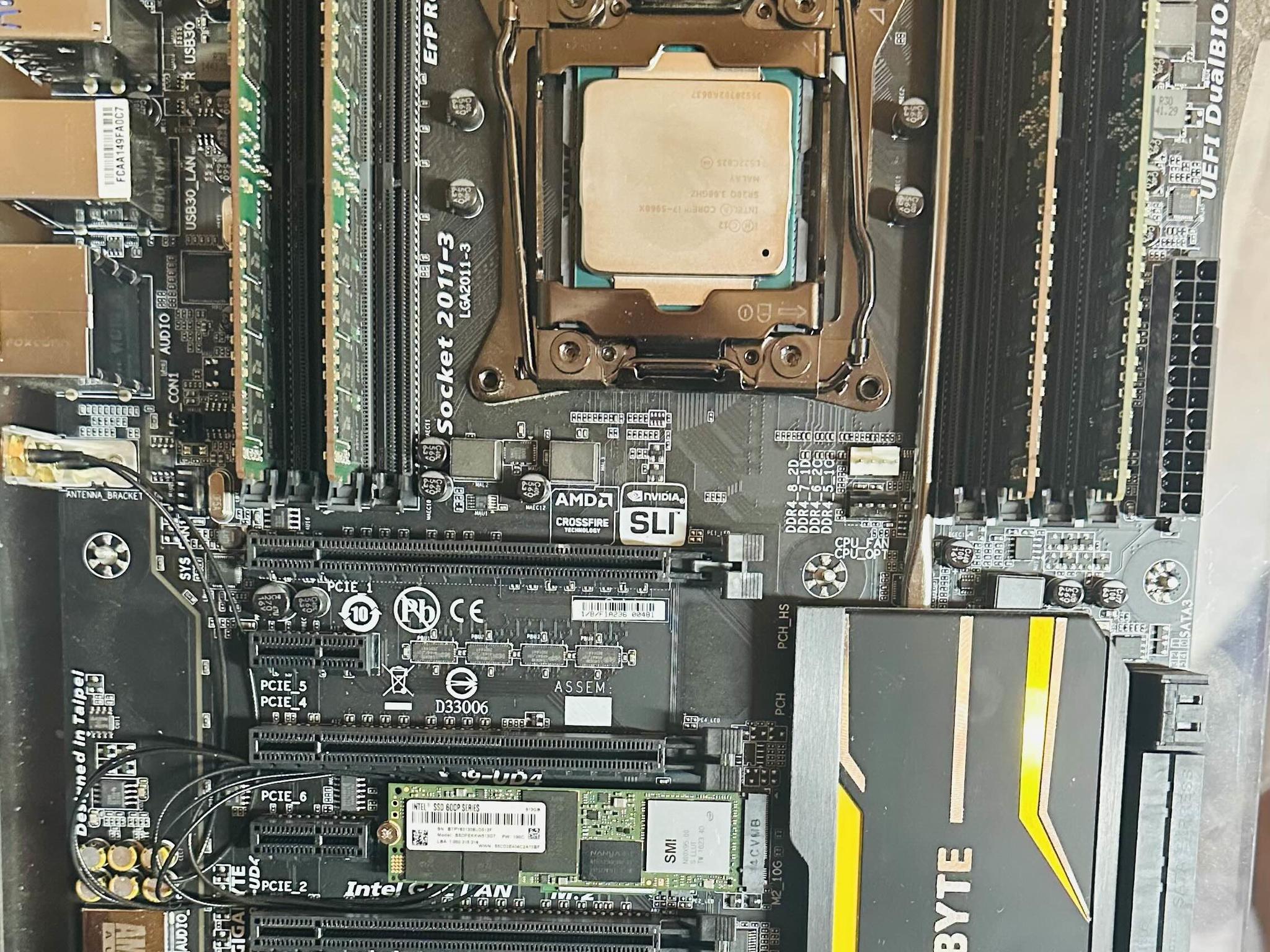 (COMBO) Gigabyte X99-UD4 + Crucial 64GB RDIMM + Intel 600P NVMe 512GB