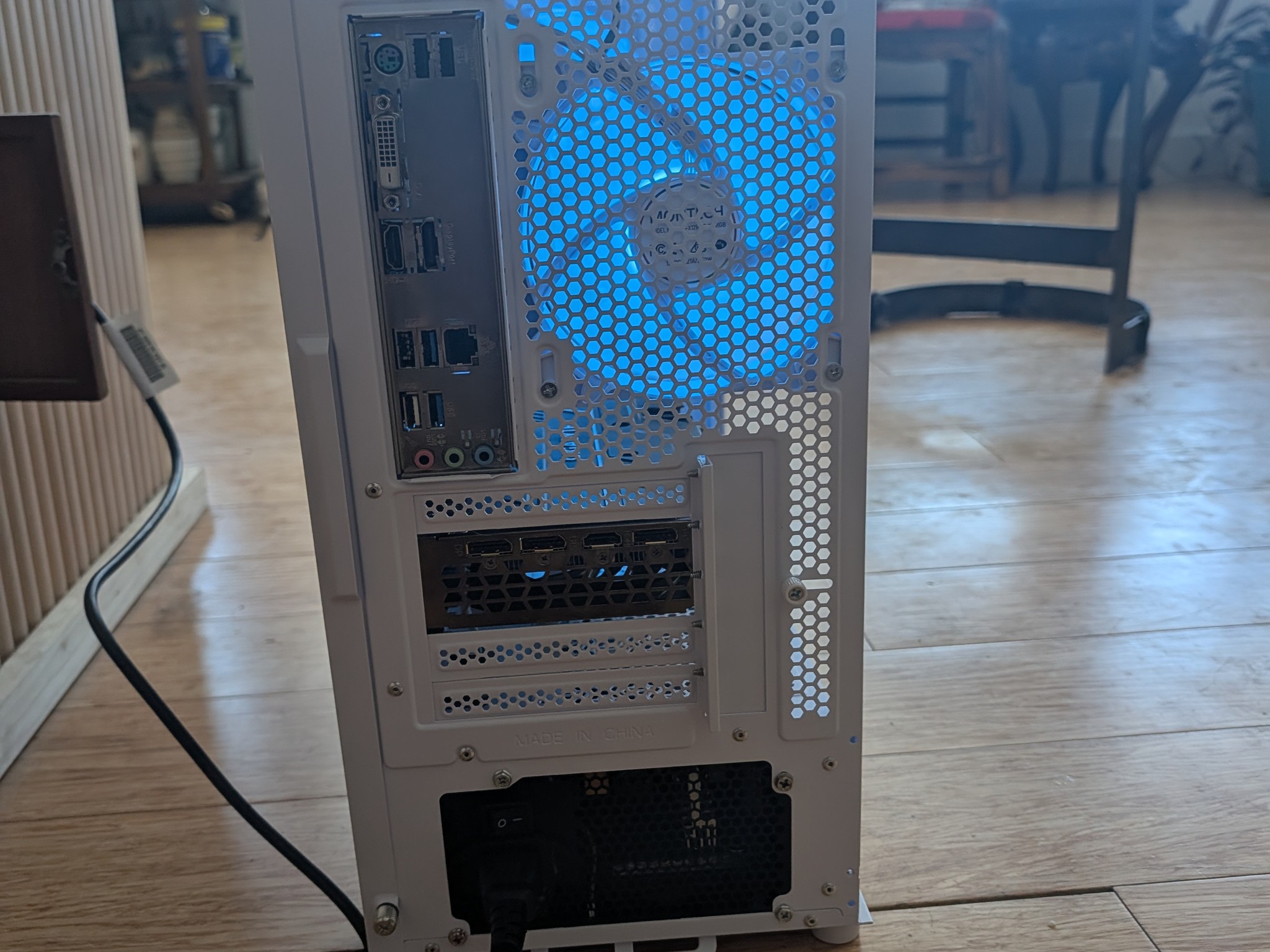 Custom Mid-range gaming PC | RTX 2060 | R5 5500 | 16GB | 512GB |