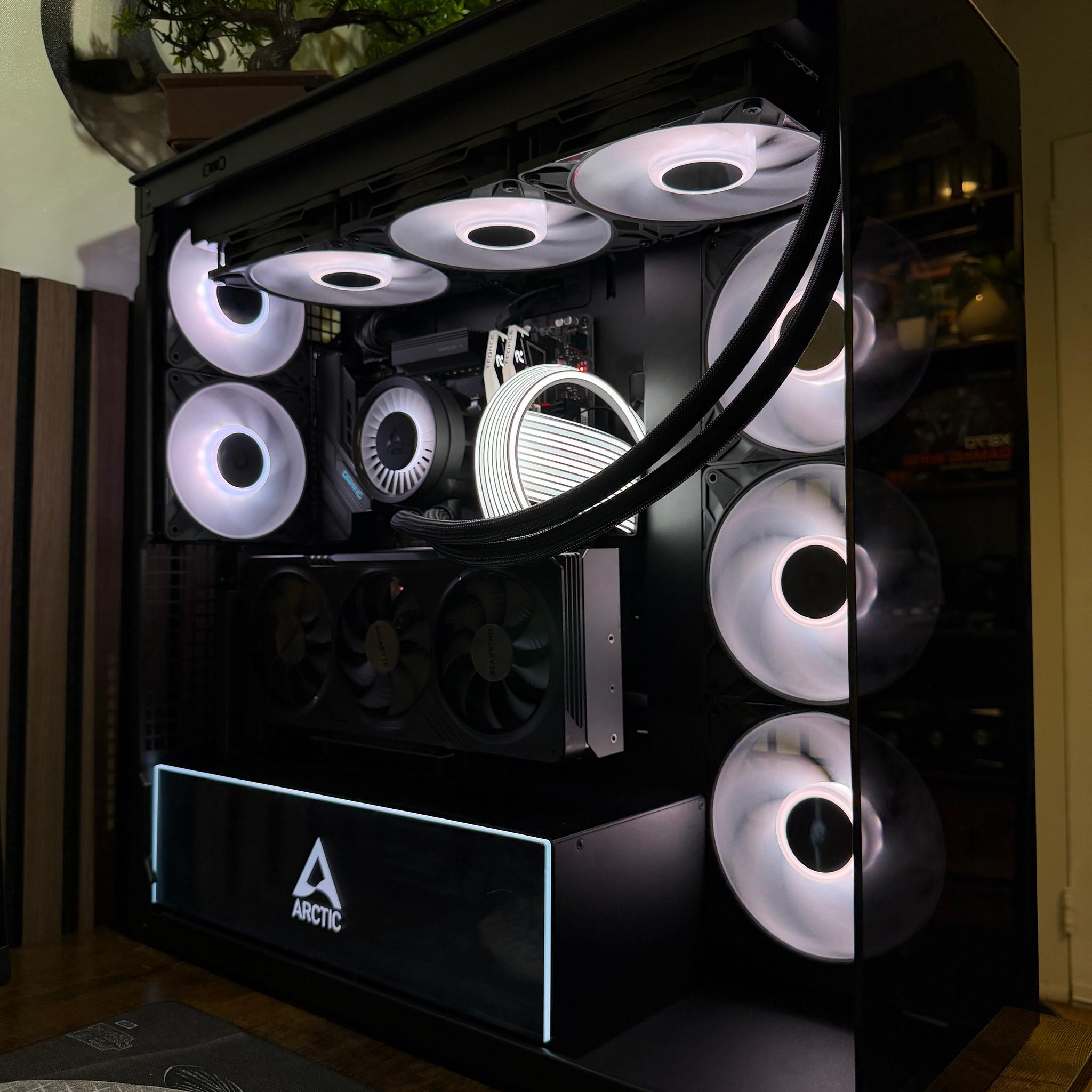 🔥 Gaming PC | Ryzen 5 9600X | RX 7900 GRE | 32GB DDR5 | 1TB SSD
