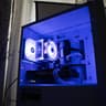 🌨🌨 | RX 7600 8GB | INTEL i7 9700 | 16GB DDR4 RAM | 1.25TB Storage | Arctic Snow 3.0