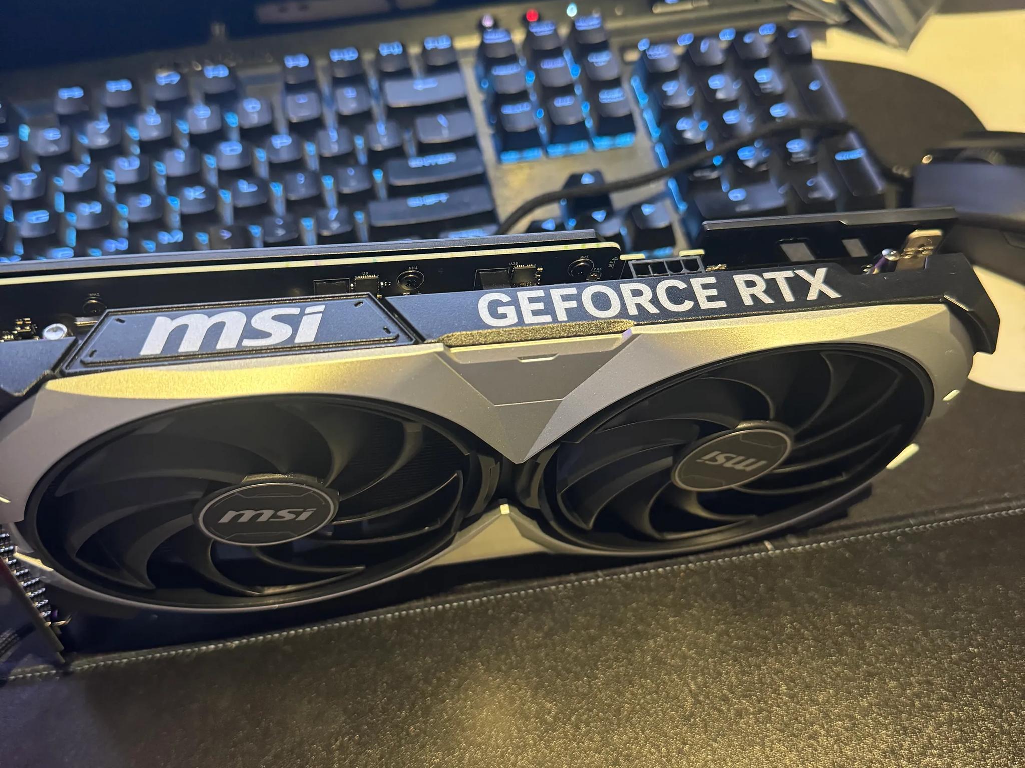 MSI Gaming GeForce RTX 4070 Ventus 2X 12G OC