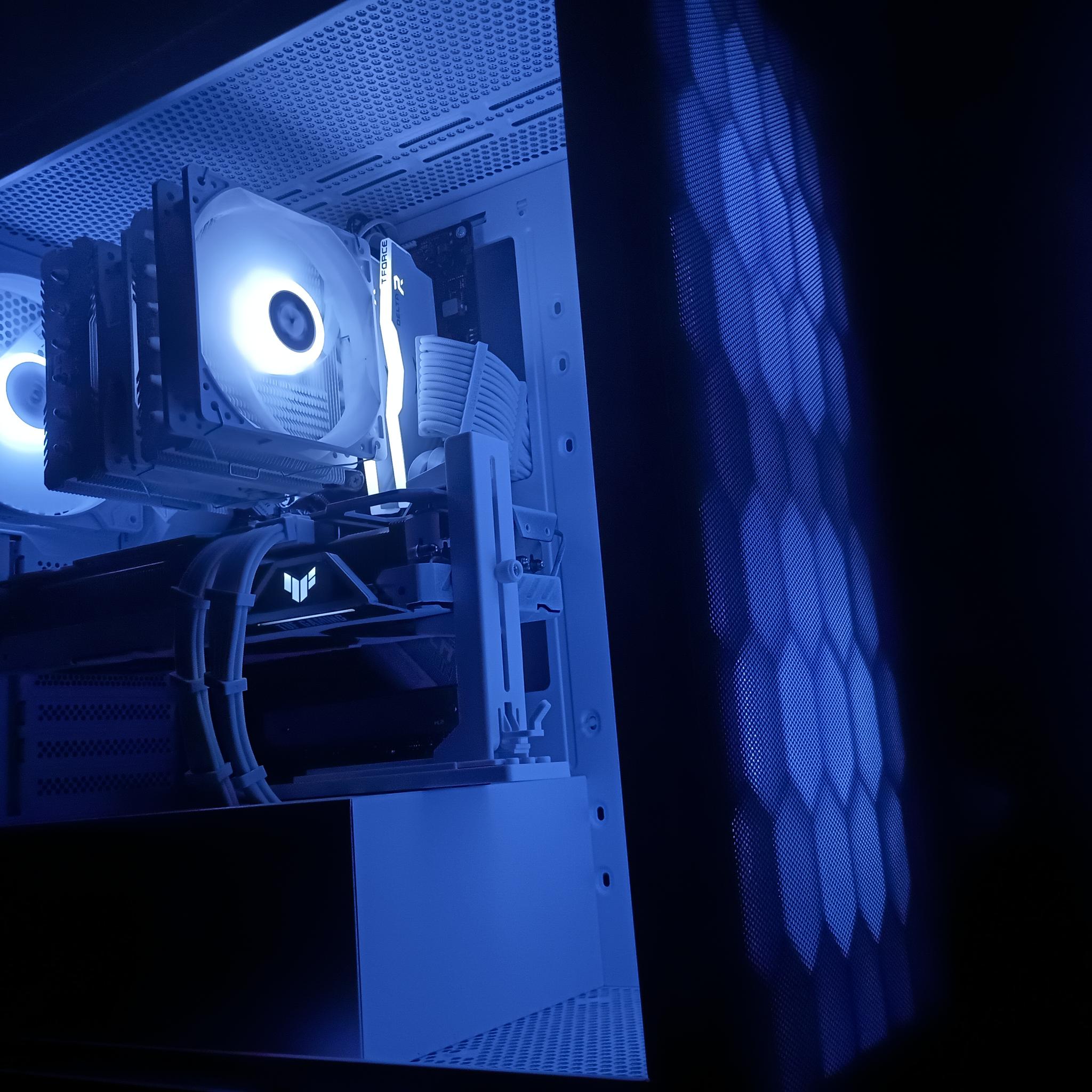 🤍White 1080/1440 Mid-Range PC🤍| 5700x | 3070 Ti | 32GB RAM 3200 | 1TB SSD