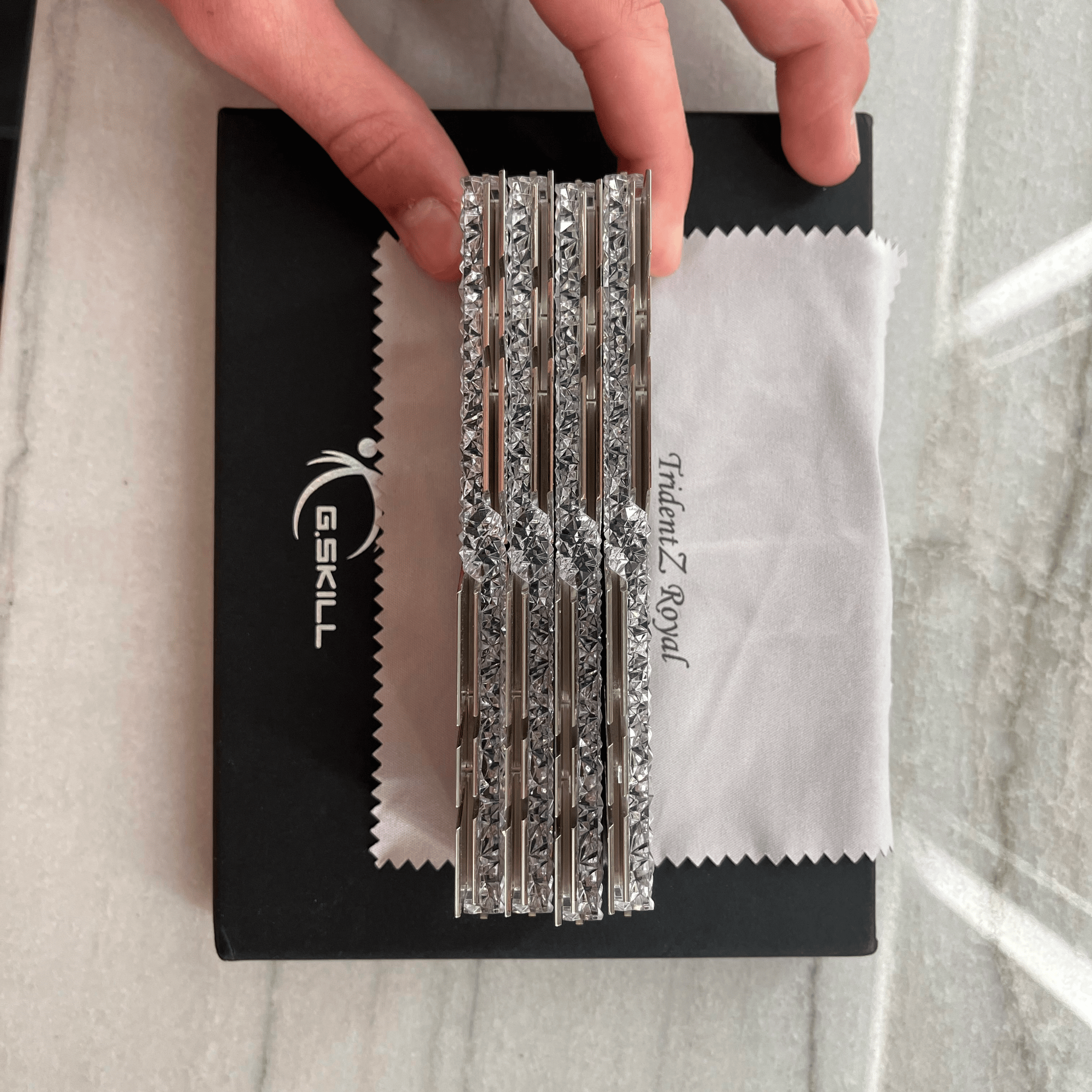 Gskill Tridentz Royals 4x16GB 3200MHZ Enthusiast Ram Kit