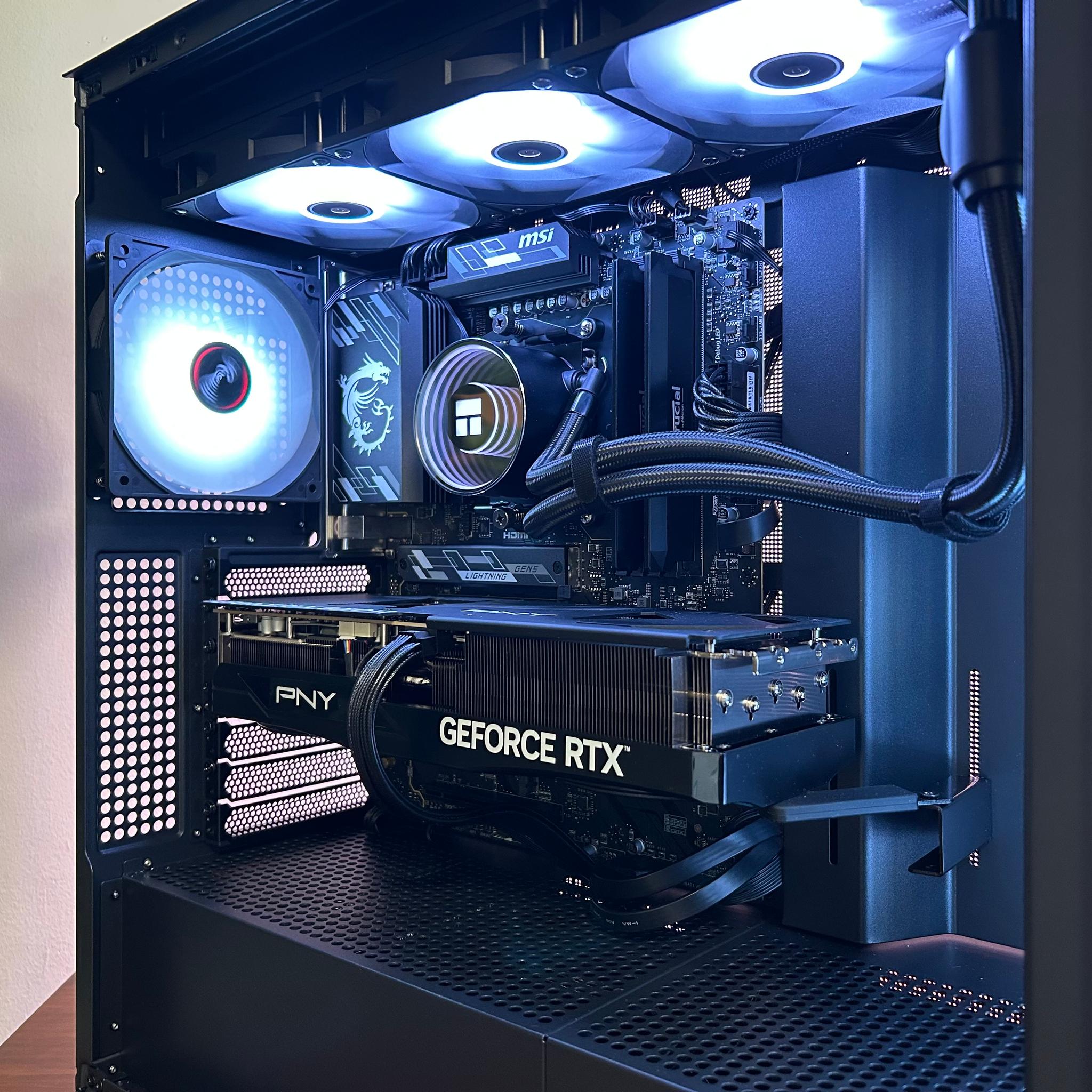 RTX 5070TI | Ryzen 7 9700X | 32GB DDR5 | 2TB NVMe | 360 AIO | 850W Gold