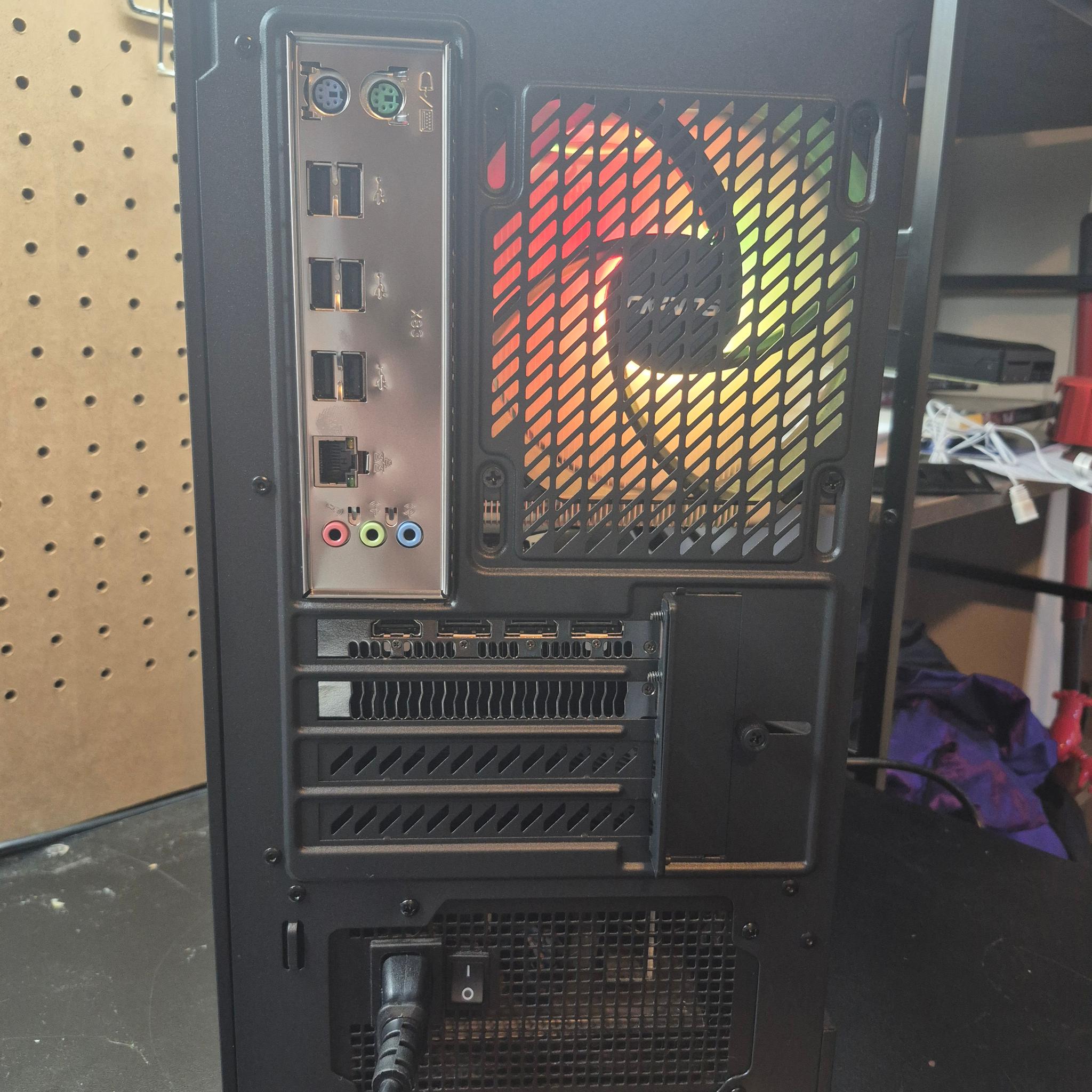 Gaming/Editing/Streaming | 12 Core Xeon, 28GB RAM,  8GB AMD Vega 64, Win11