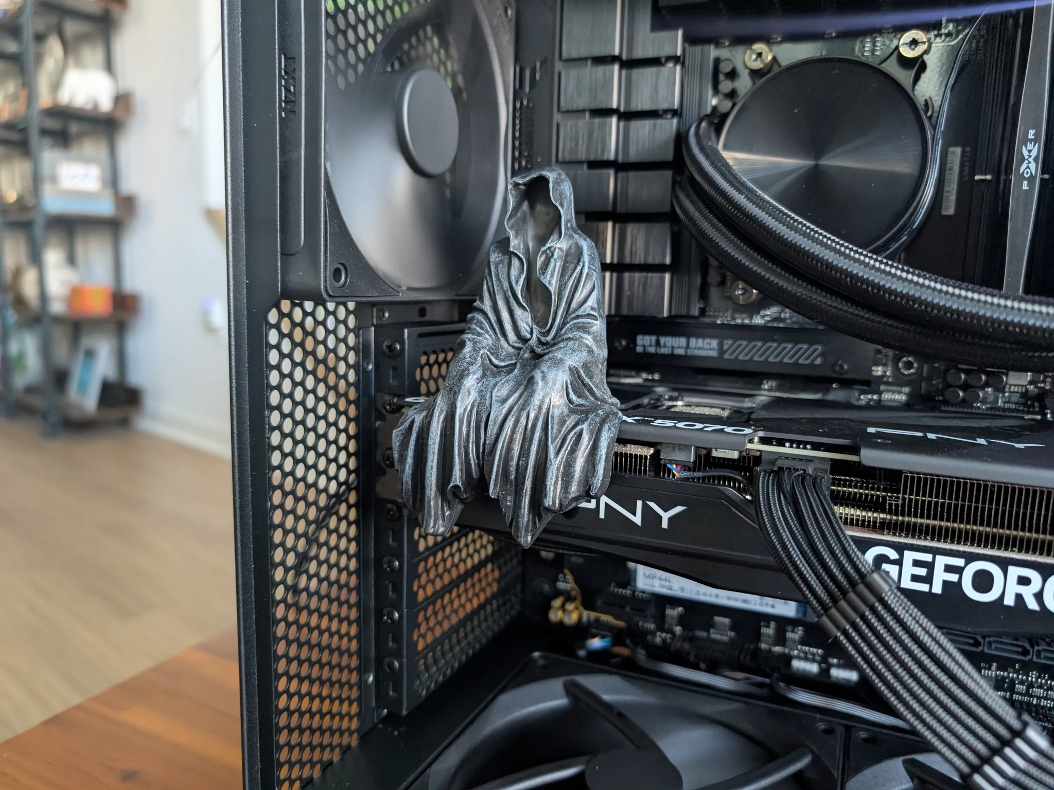 7600X3D + 5070 - Grim Reaper All Black No RGB PC - NZXT H6 Flow