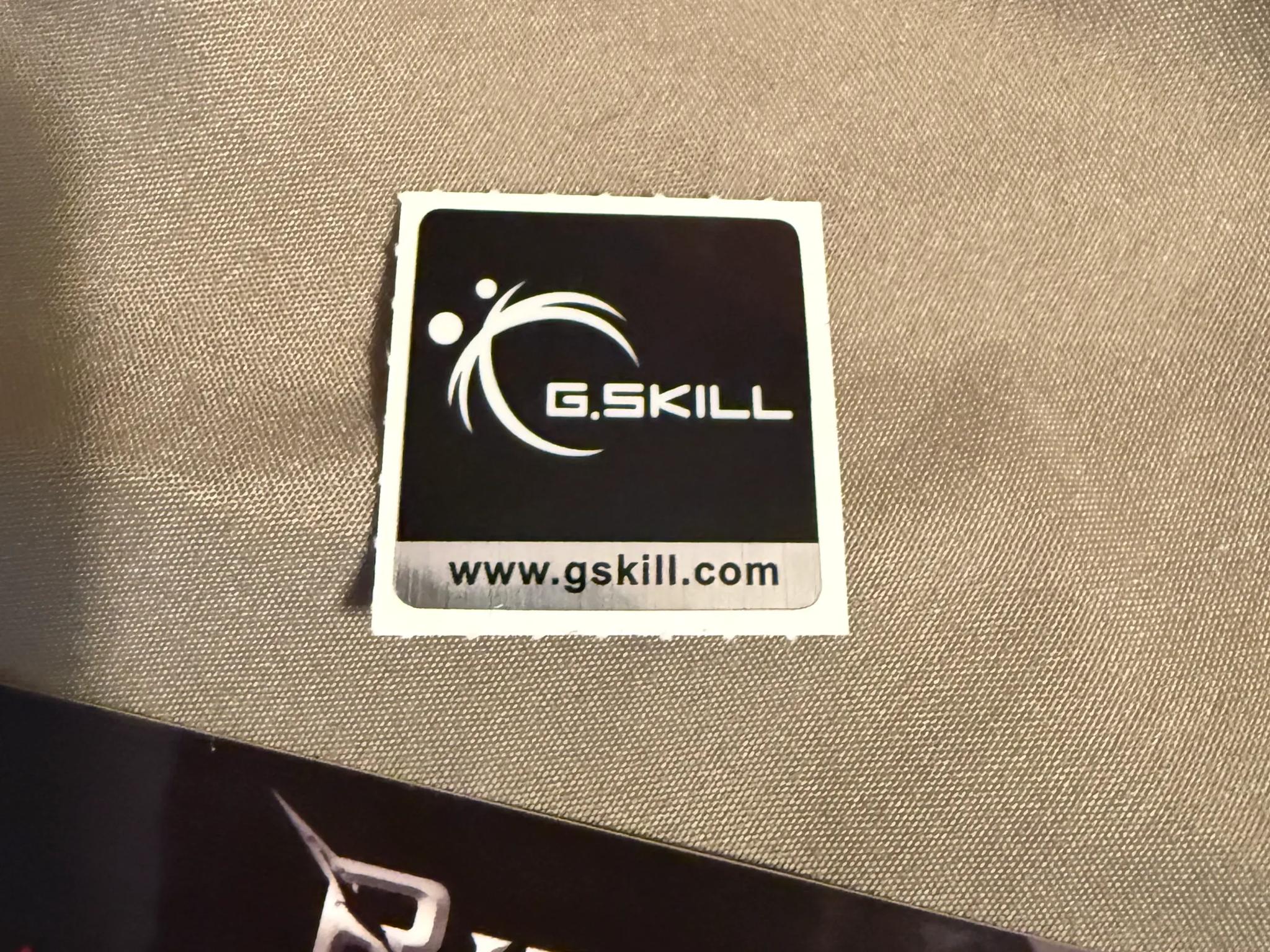 G.SKILL Ripjaws V Series DDR4 RAM 32GB (2x16GB) 3600MT/s CL18-22-22-42 1.35V - White