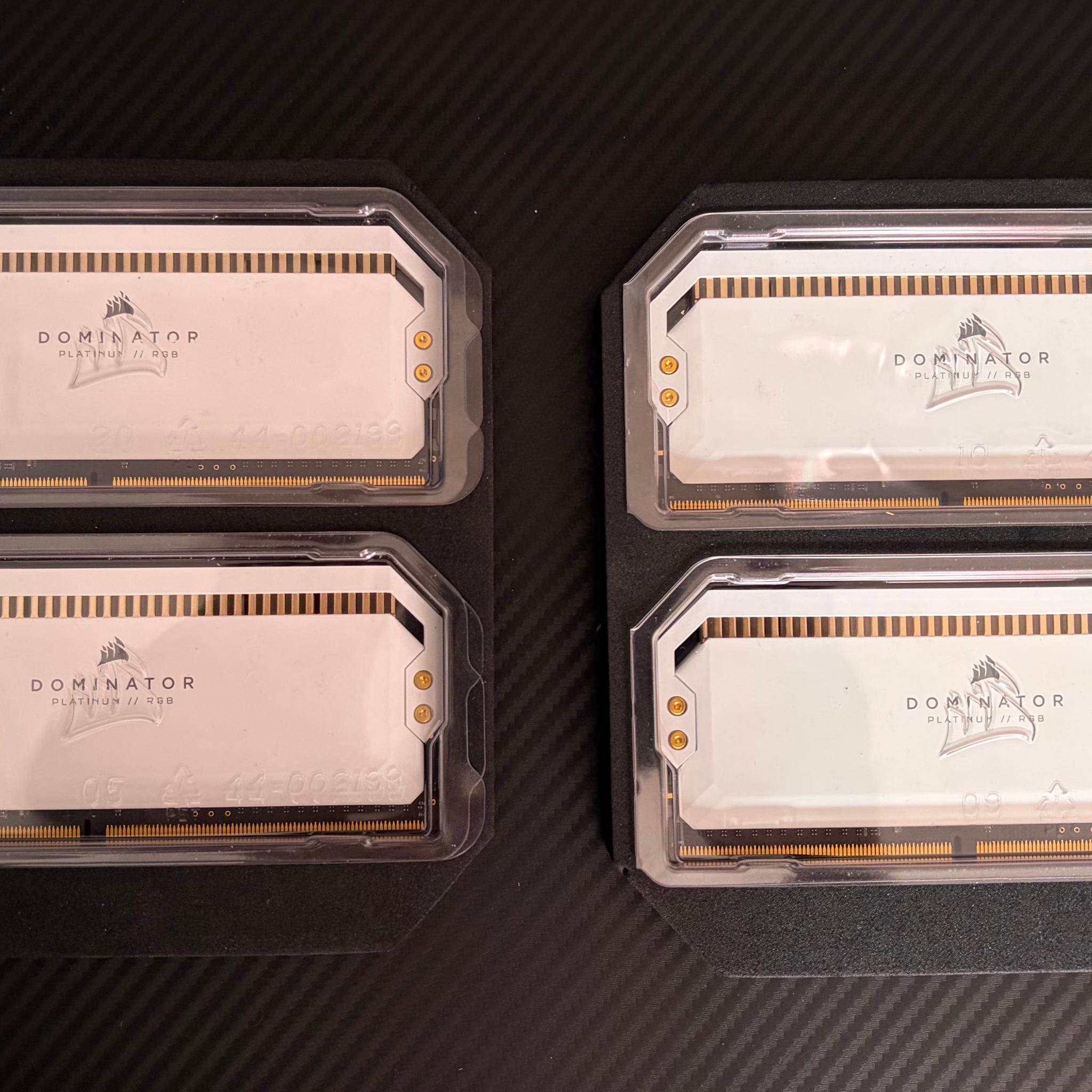 Corsair Dominator Platinum // RGB 32gb 3600Mhz