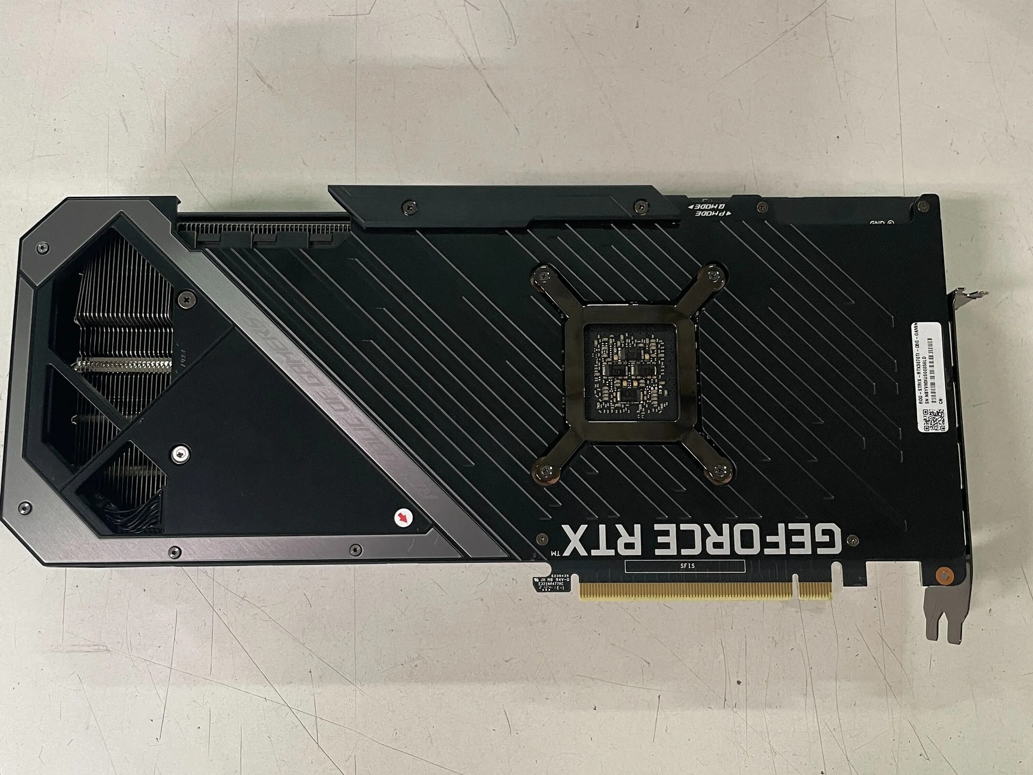 ASUS STRIX 3070 TI (NO DISPLAY - FANS SPIN)