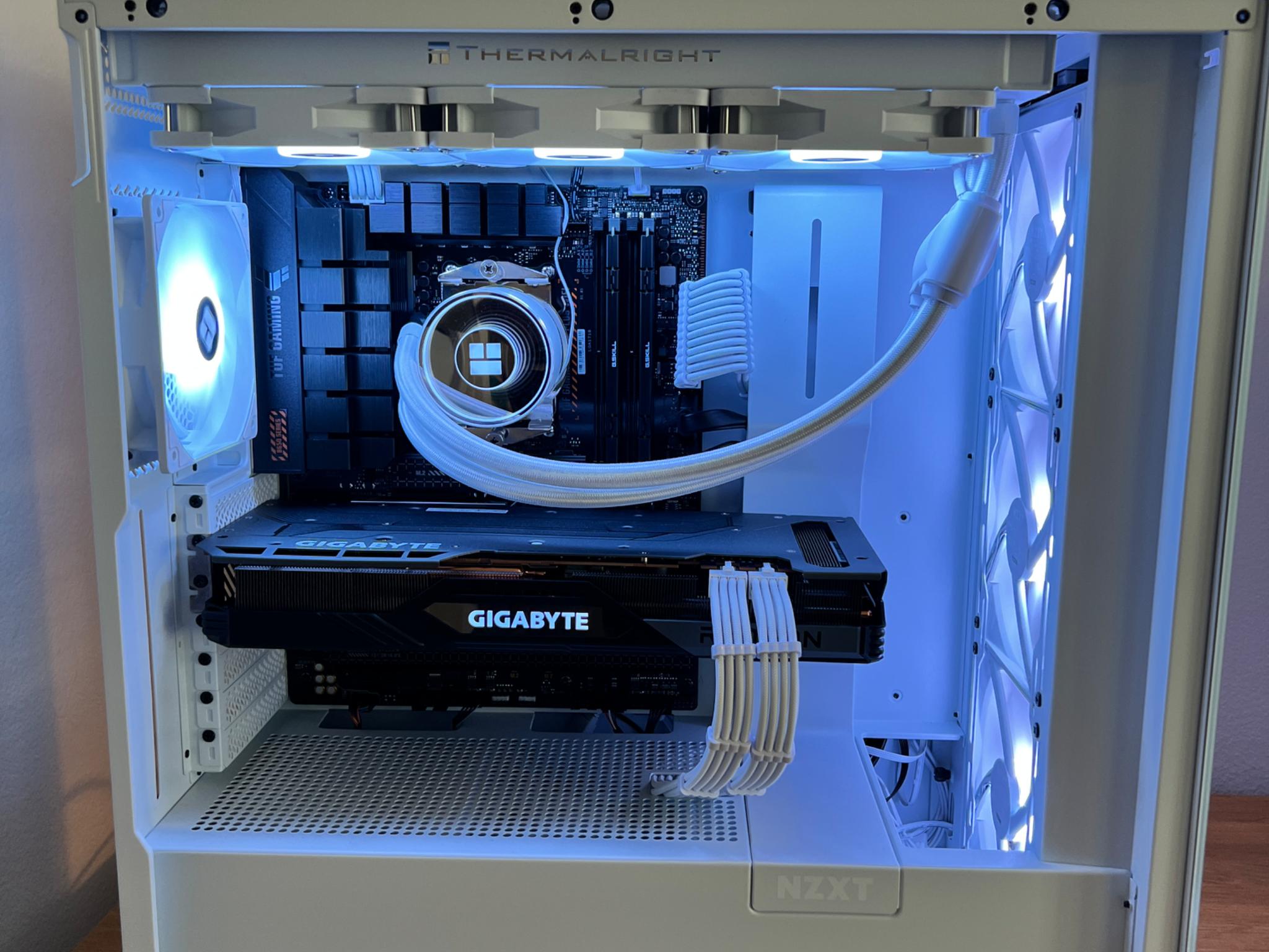 HIGH-END 🥶 | RX 7900 XTX | Ryzen 5 7600x3d | 32gb DDR5 6000mhz | 1tb m.2 Gen4 | Gaming PC