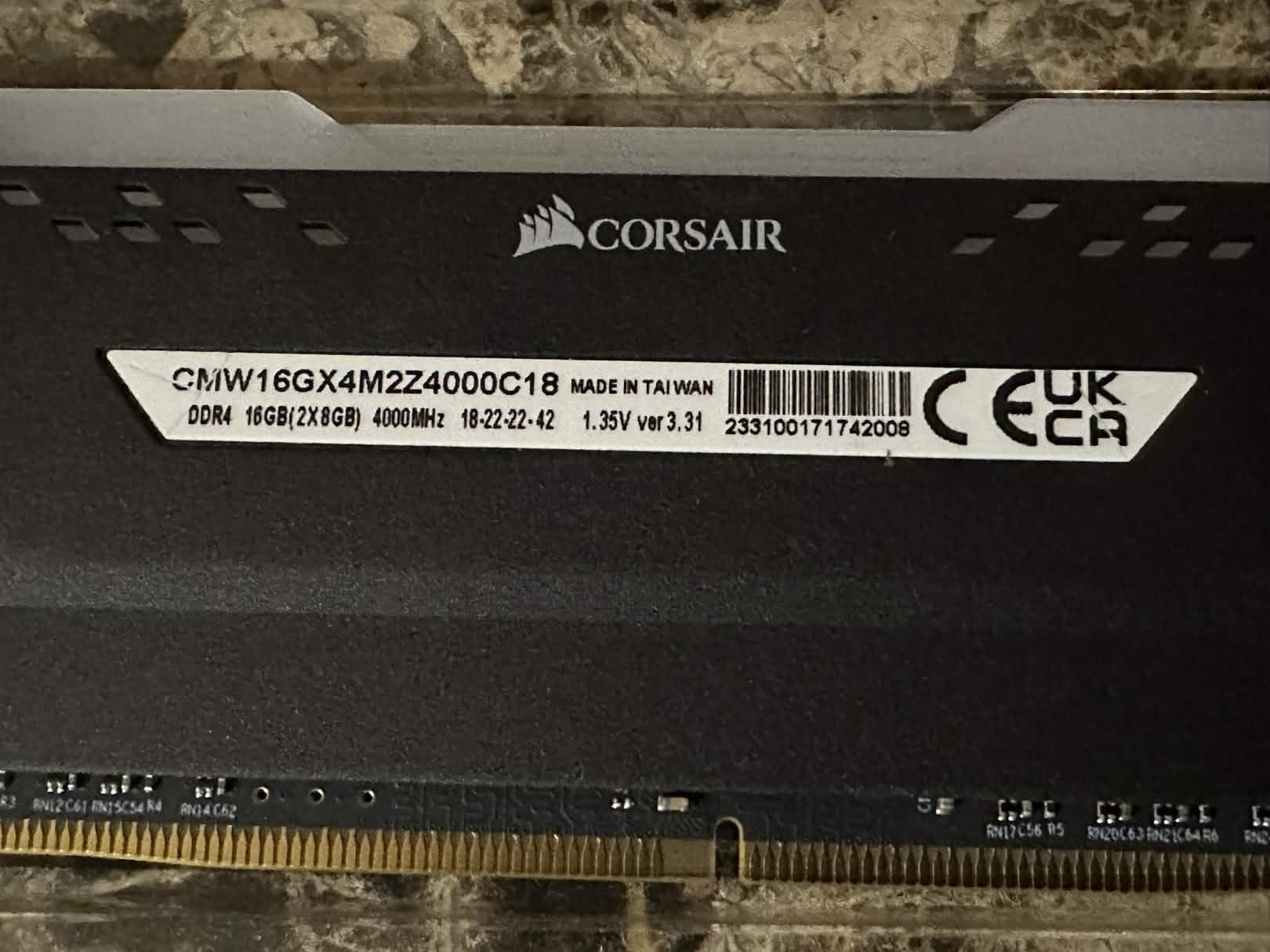 Corsair Vengeance RGB Pro 16GB (2x8GB) DDR4 4000MHz – Tested Working
