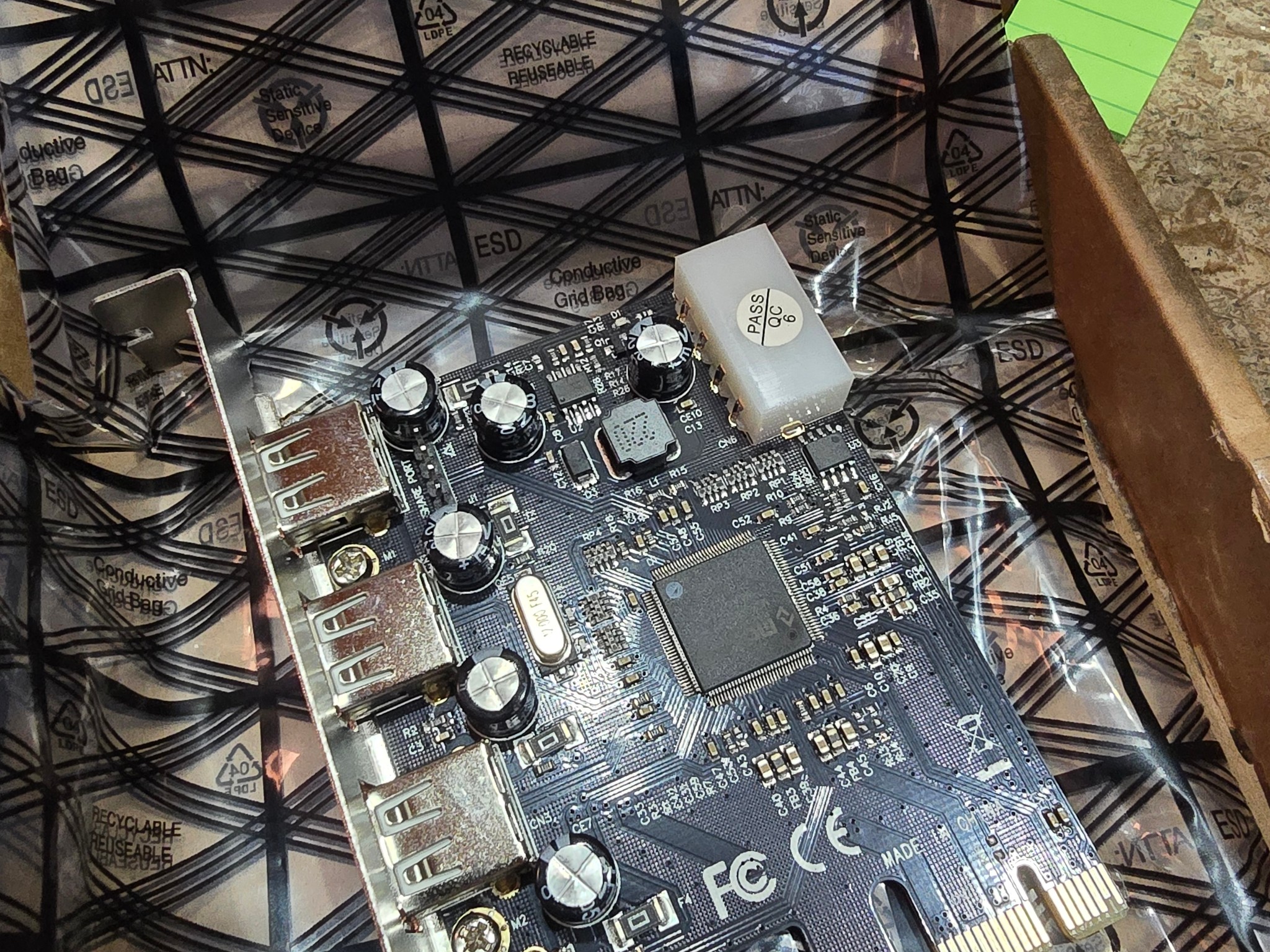 PCIe to USB 2.0 Card 4-Port 4-Pin PCIe to USB 2.0 480Mbs