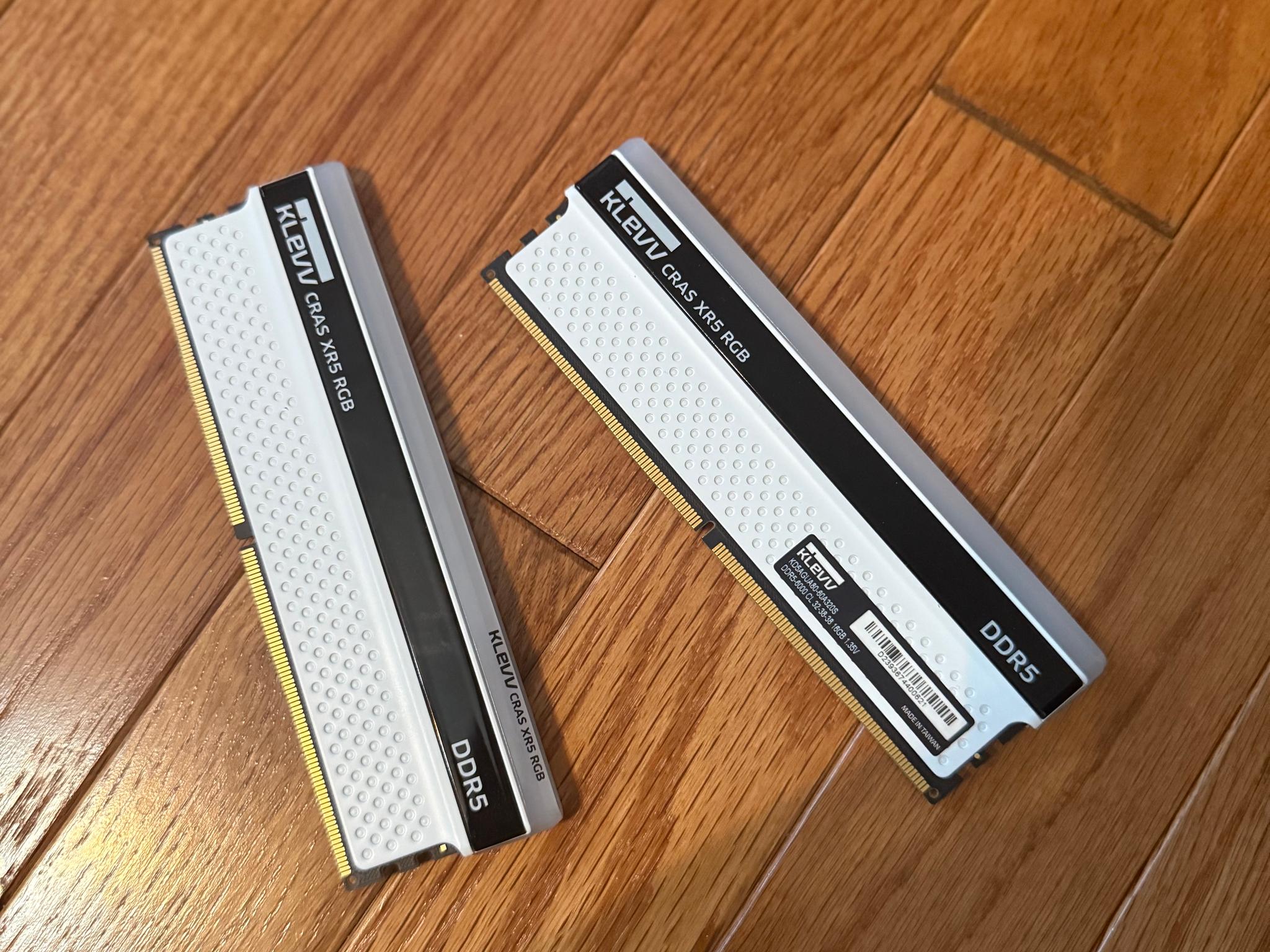 KLEVV CRAS XR5 RGB DDR5-6000 CL32 (32GB/2X16GB)