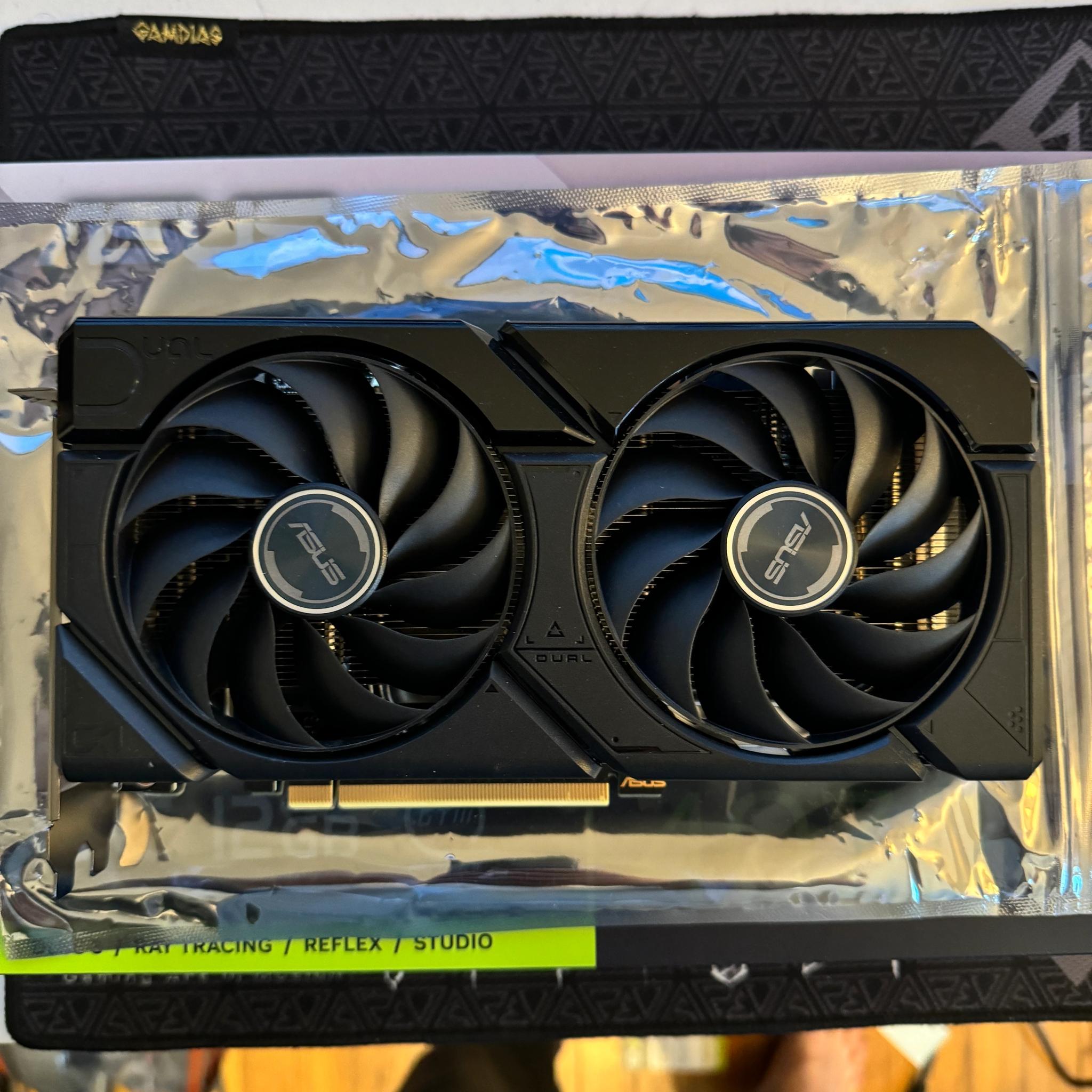Asus Dual OC RTX 4070 Super