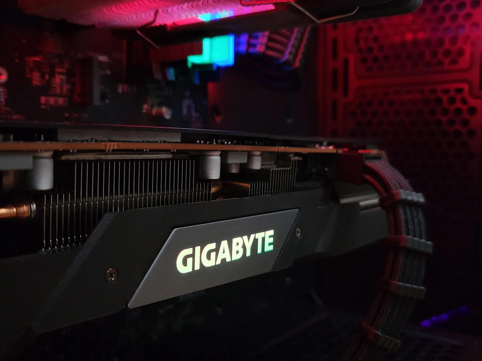 "Black Panther" Ryzen 5 RX 5700, Rog Strix Gaming/Streaming PC