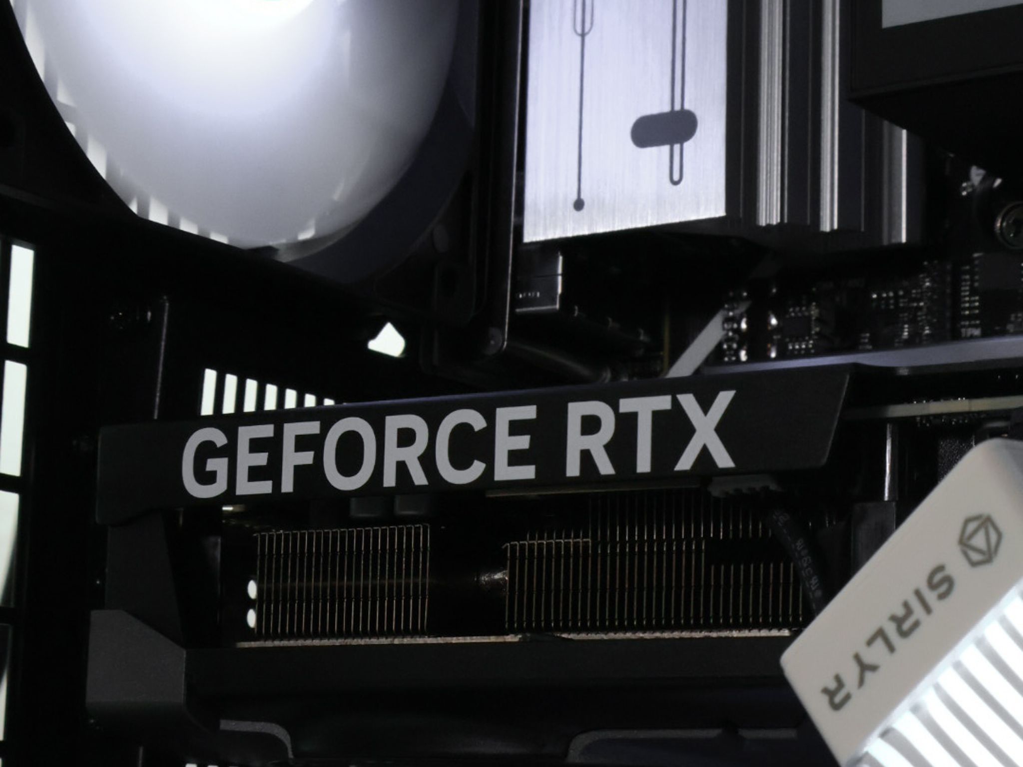 🐼Astral Panda | RTX 5070ti Ryzen 7 7800x3d 🐼