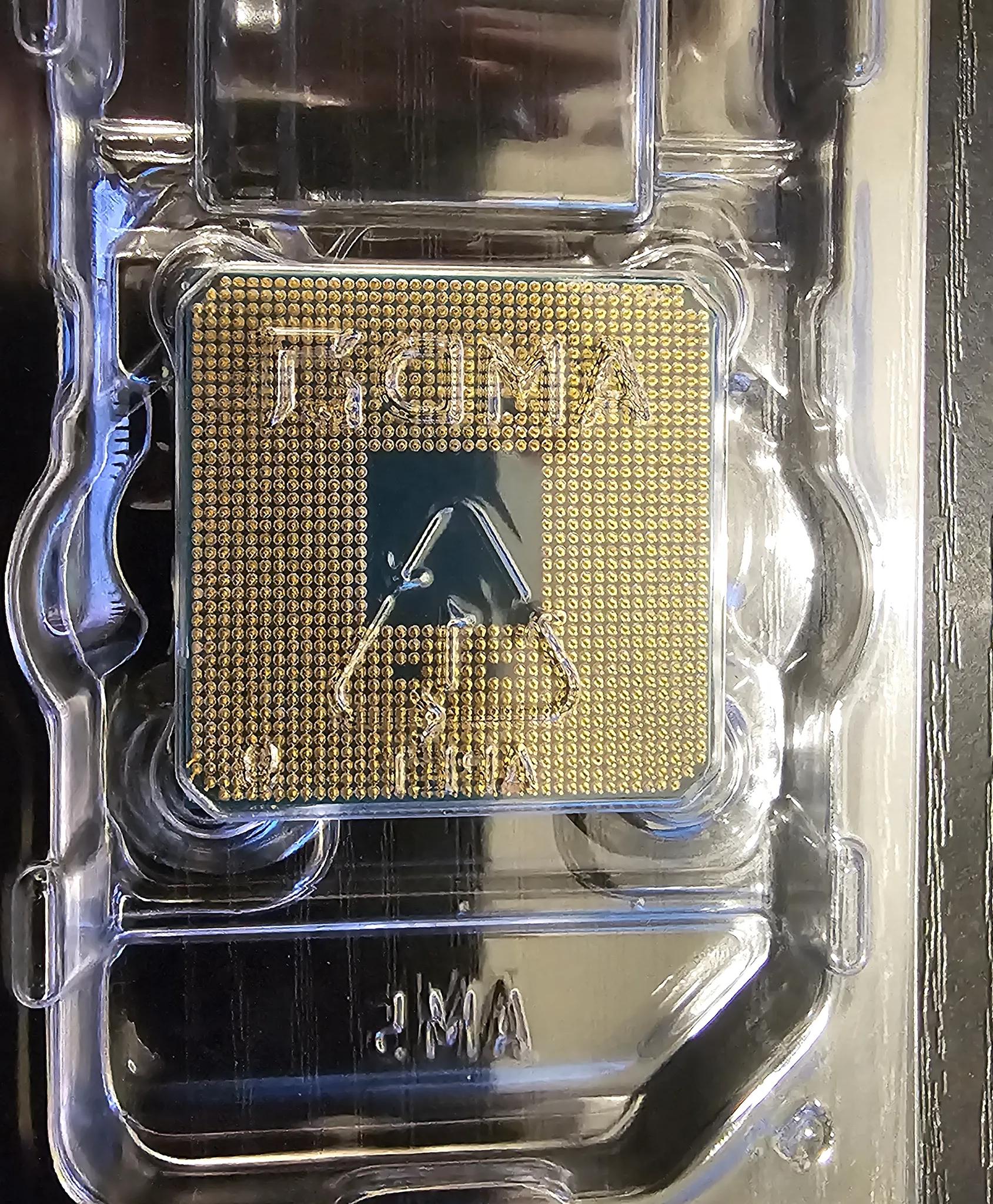 AMD Ryzen 9 3900 X