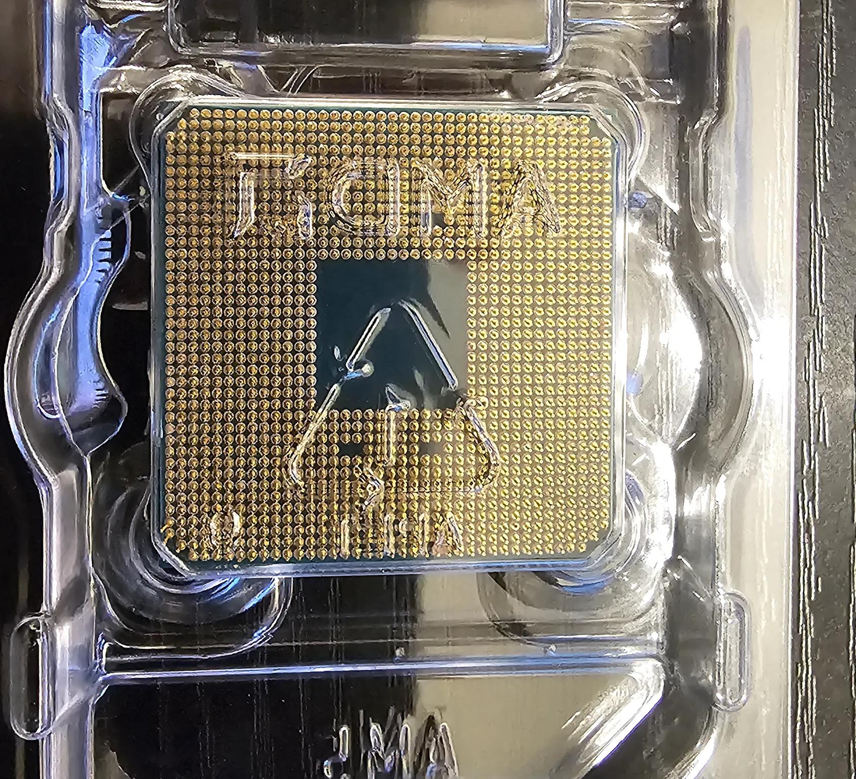 AMD Ryzen 9 3900 X